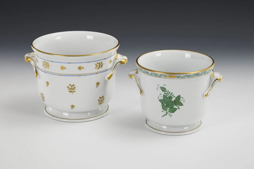 2 cachepots. Herend.