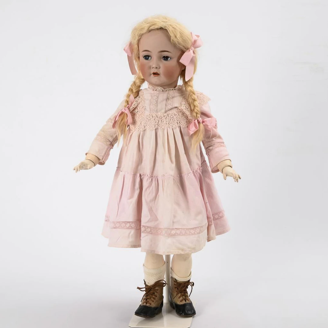 Blonde Character Doll "My New Favorite". Kämmer & Reinhardt.