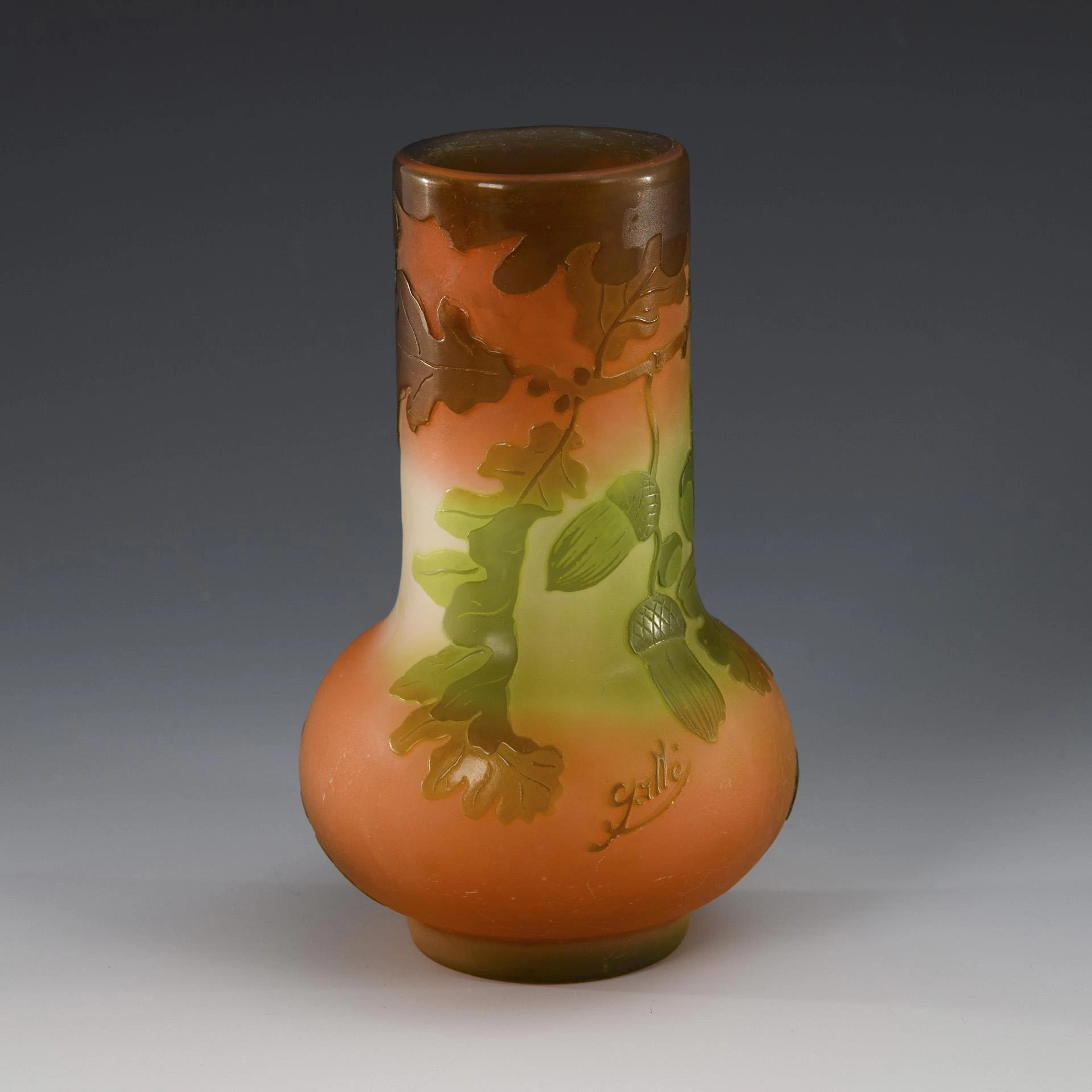 Art Nouveau vase with oak branch decoration. Gallé.