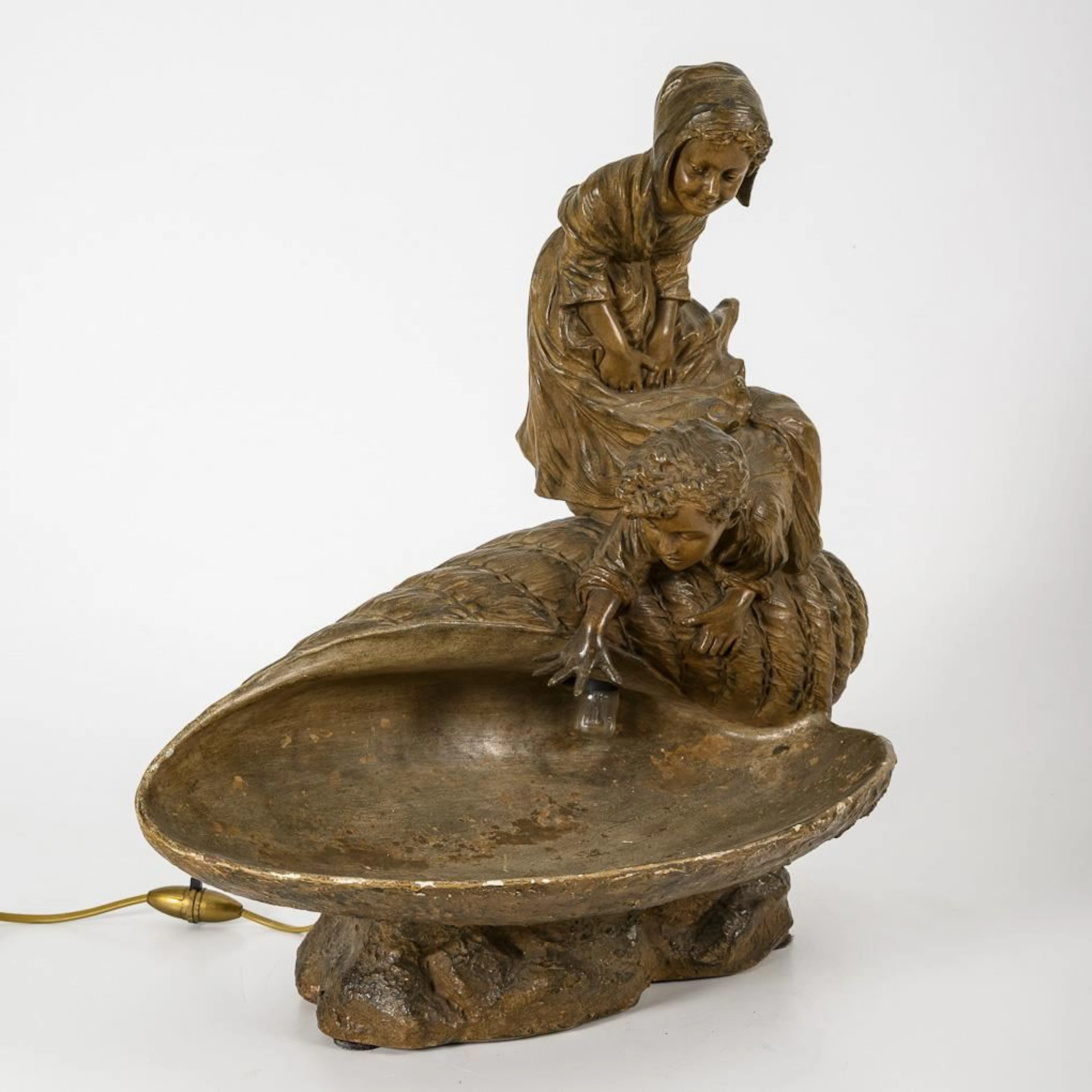 "Children on a Shell" Lamp.