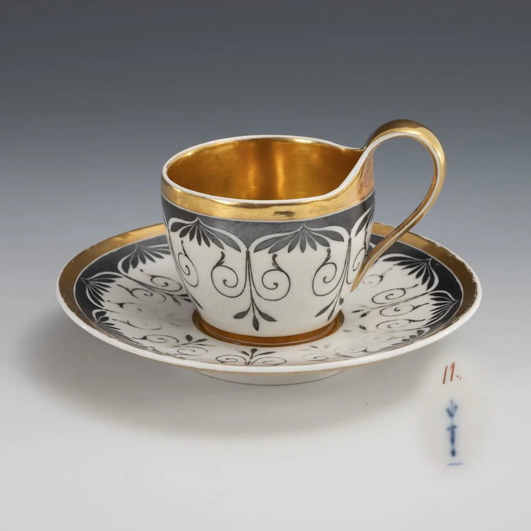 Display cup with silver ornamental painting. KPM Berlin.
