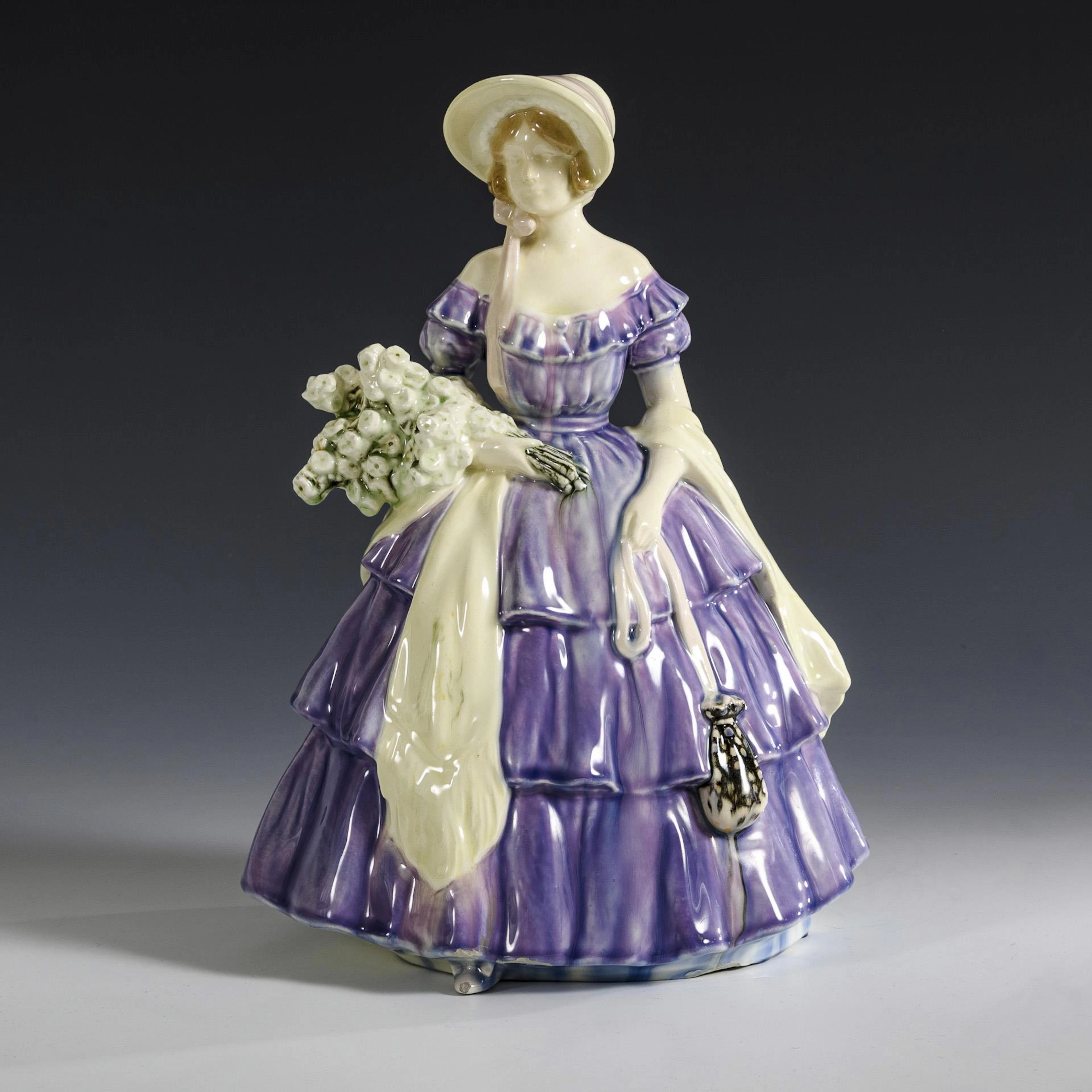 Art Nouveau figurine "Biedermeier lady in violet dress and barge hat".