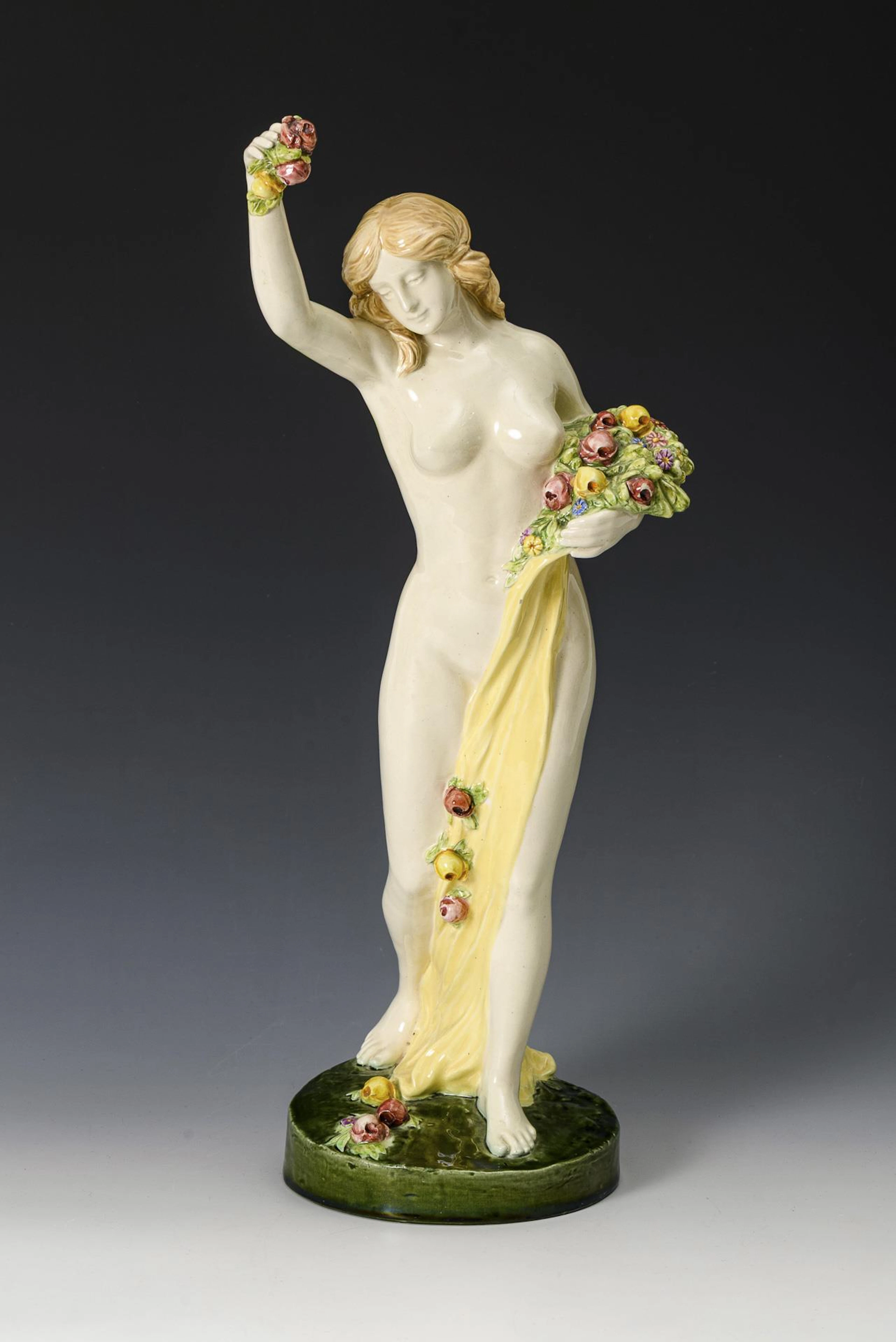 Art Nouveau figurine "Flora". Wiener Kunstkeramische Werkstätten.