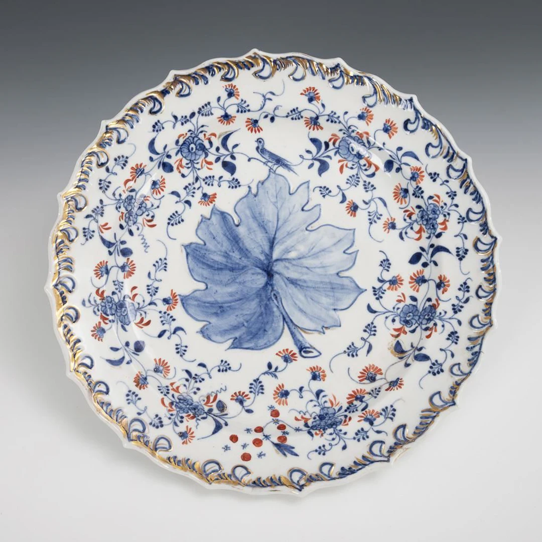 Bird-patterned plate. Rauenstein.