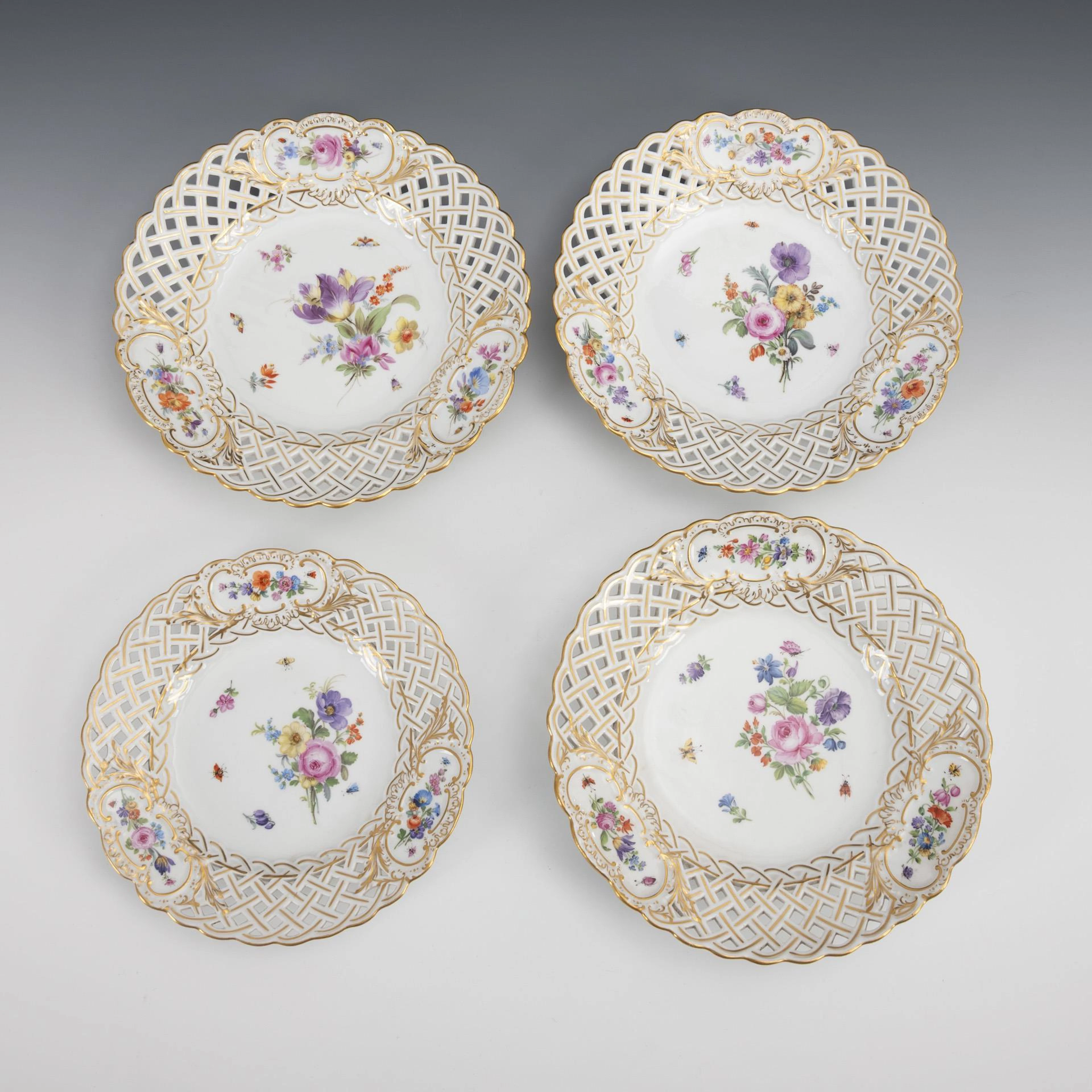 3+1 pierced plate with flower and insect painting. Meissen.