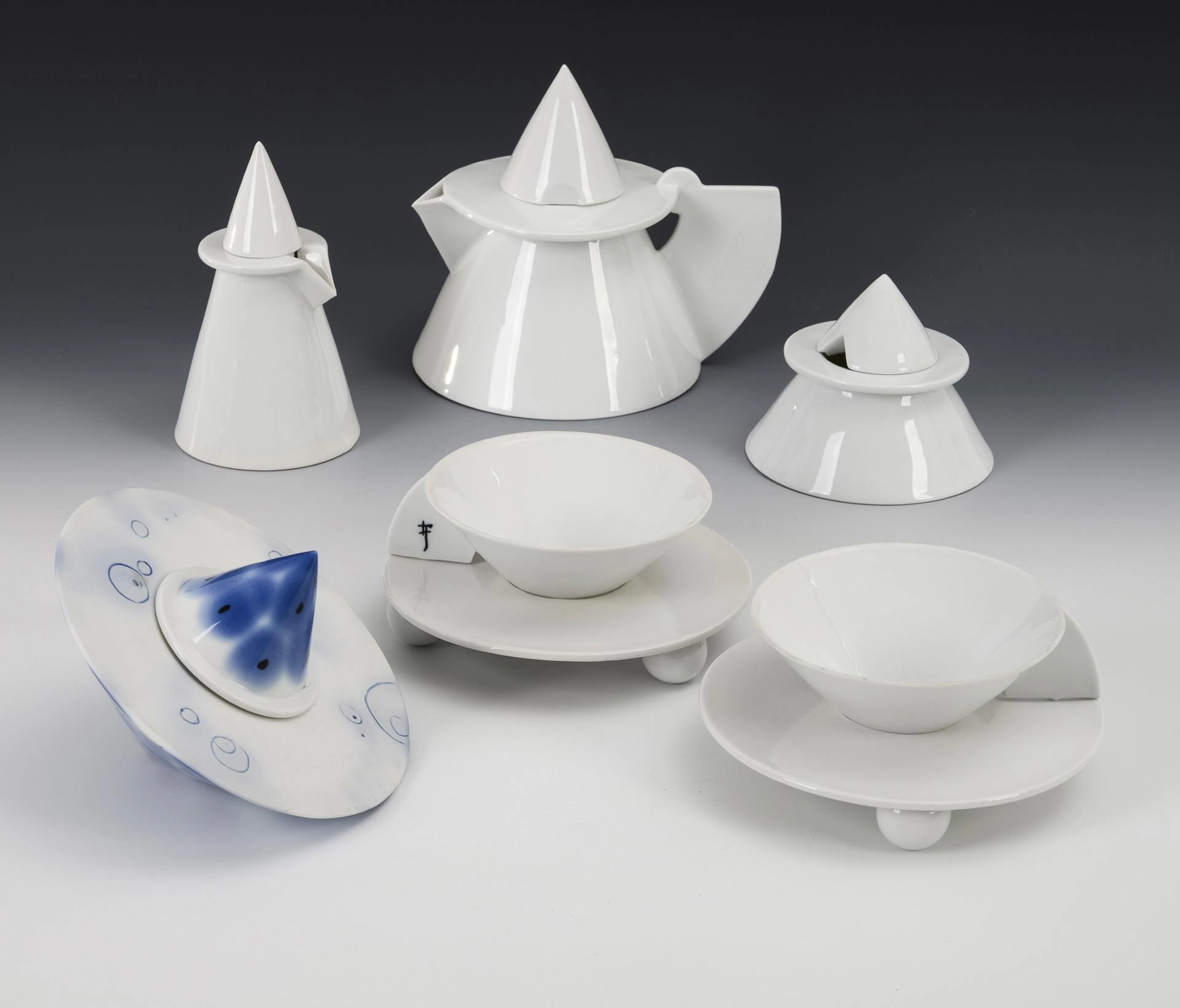 Modern tea service "ABC" and box.