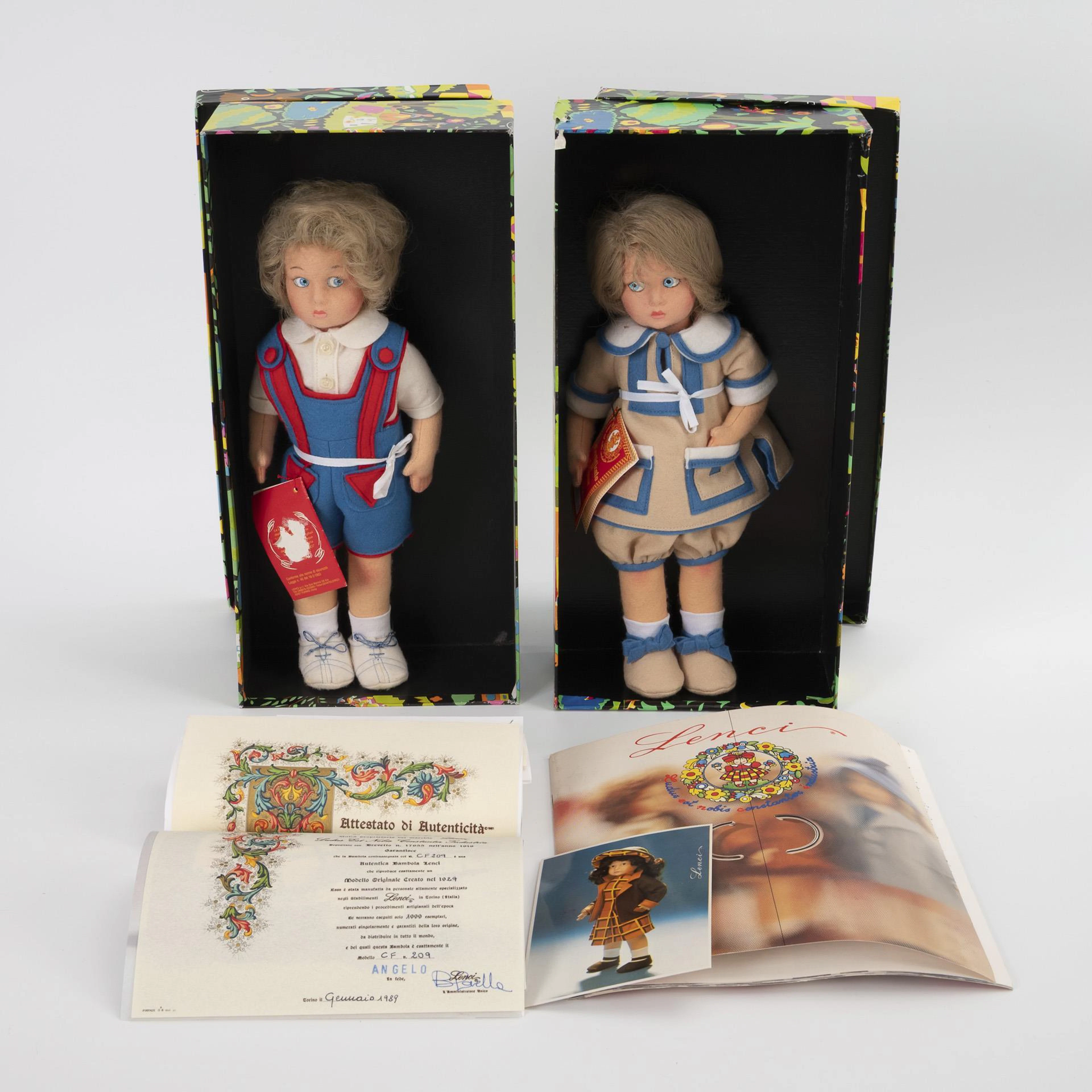 2 dolls in original box. Lenci.