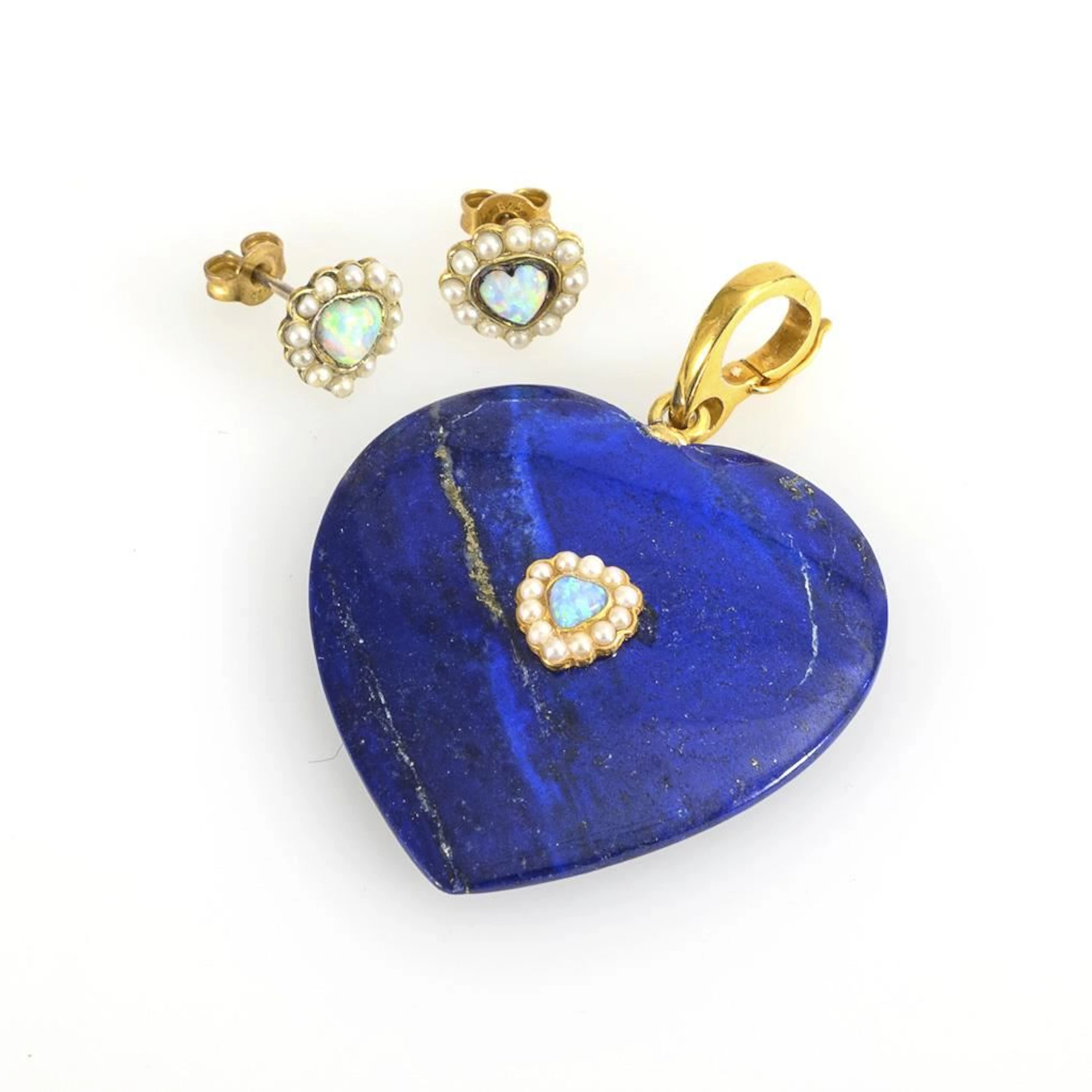 Set: Stud Earrings and Pendant with Opal Hearts.