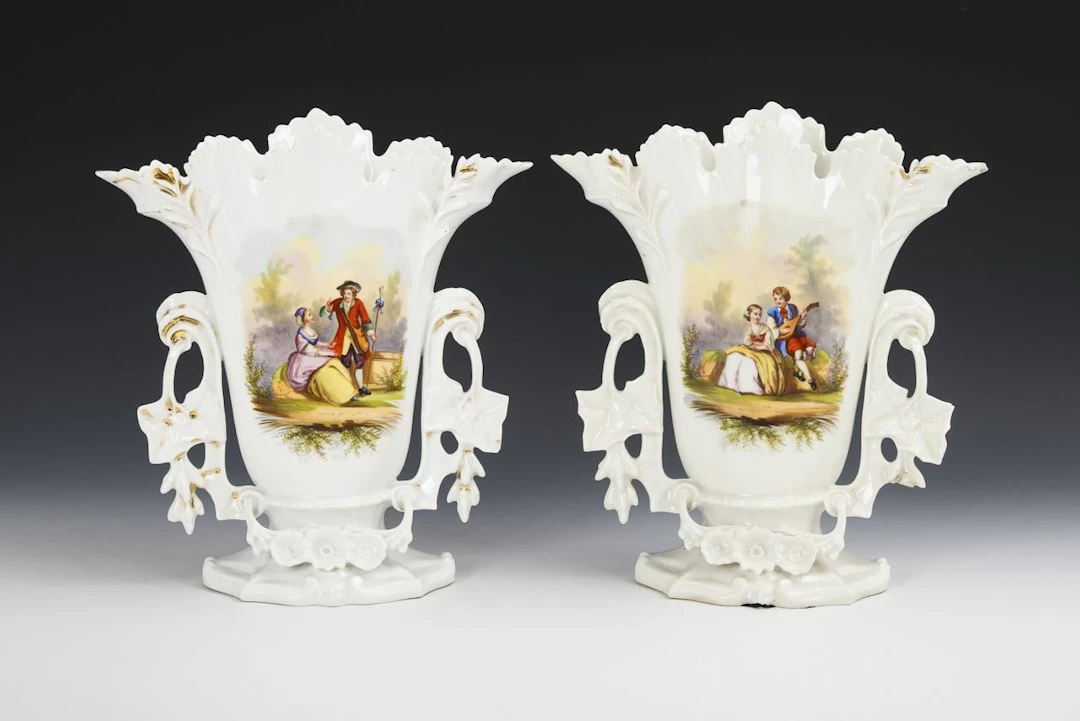 2 vertical vases with Watteau-style painting. Pirkenhammer.