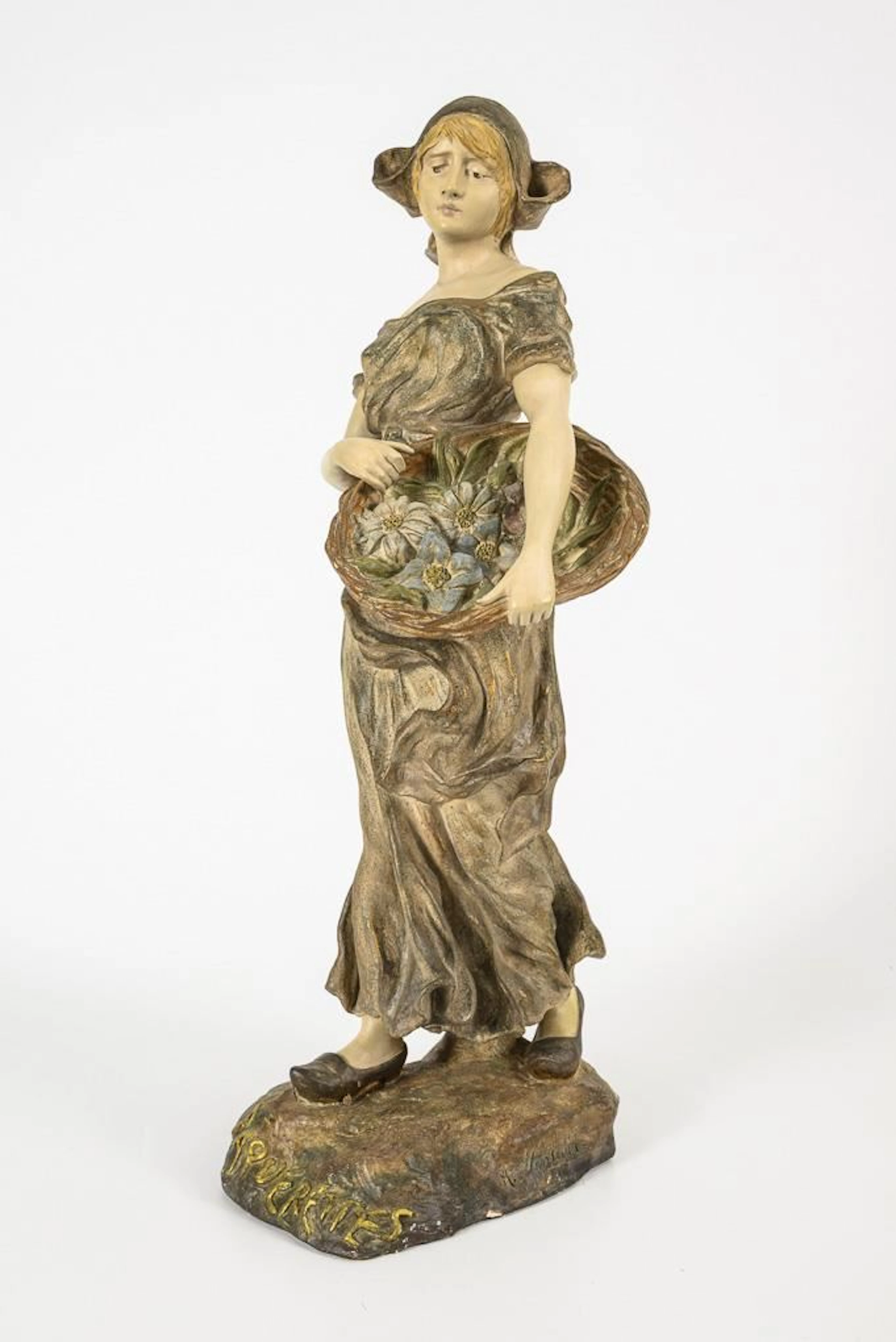 "Paquerettes" figurine. Vienna-based manufacturer Friedrich Goldscheider ?.