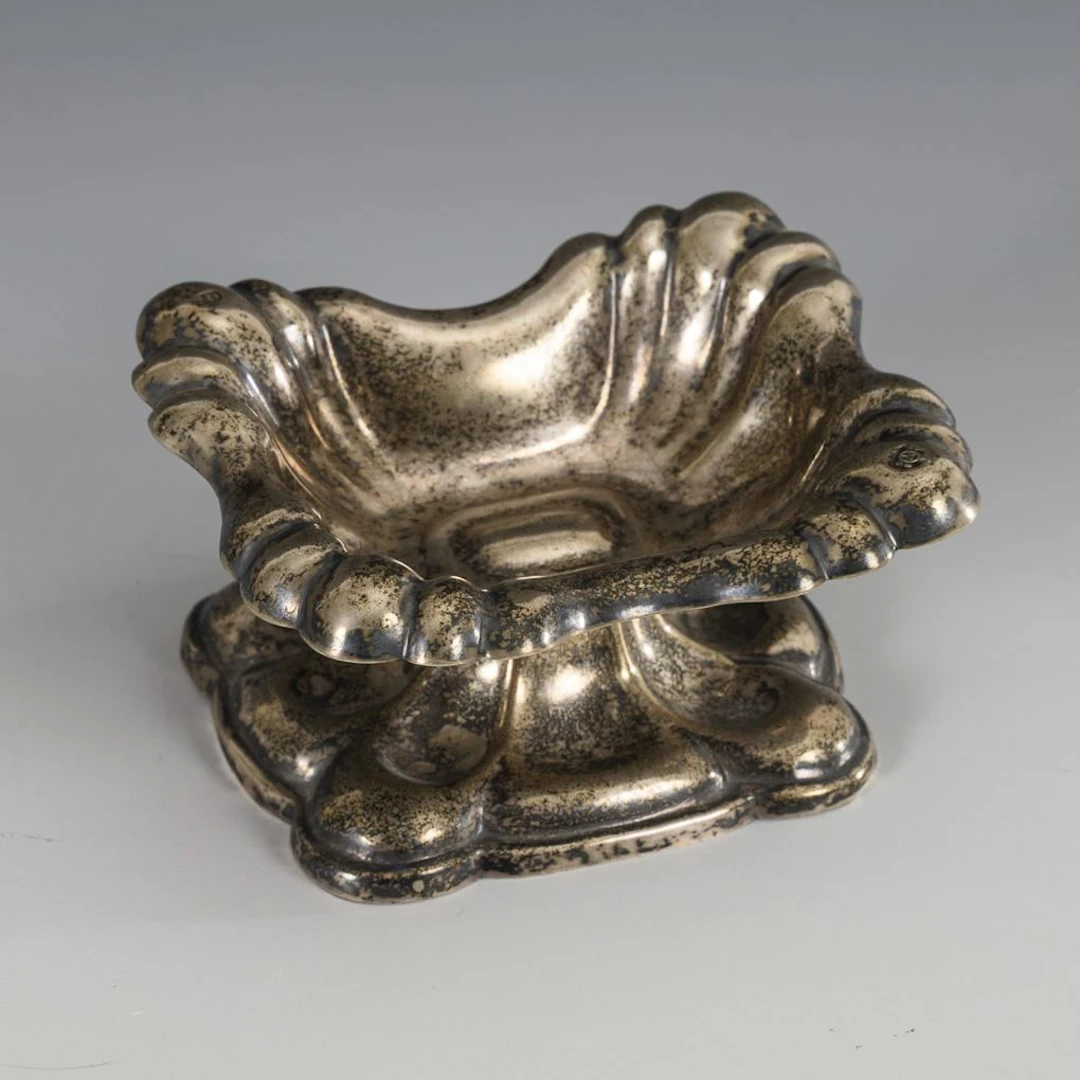Silver Salière.