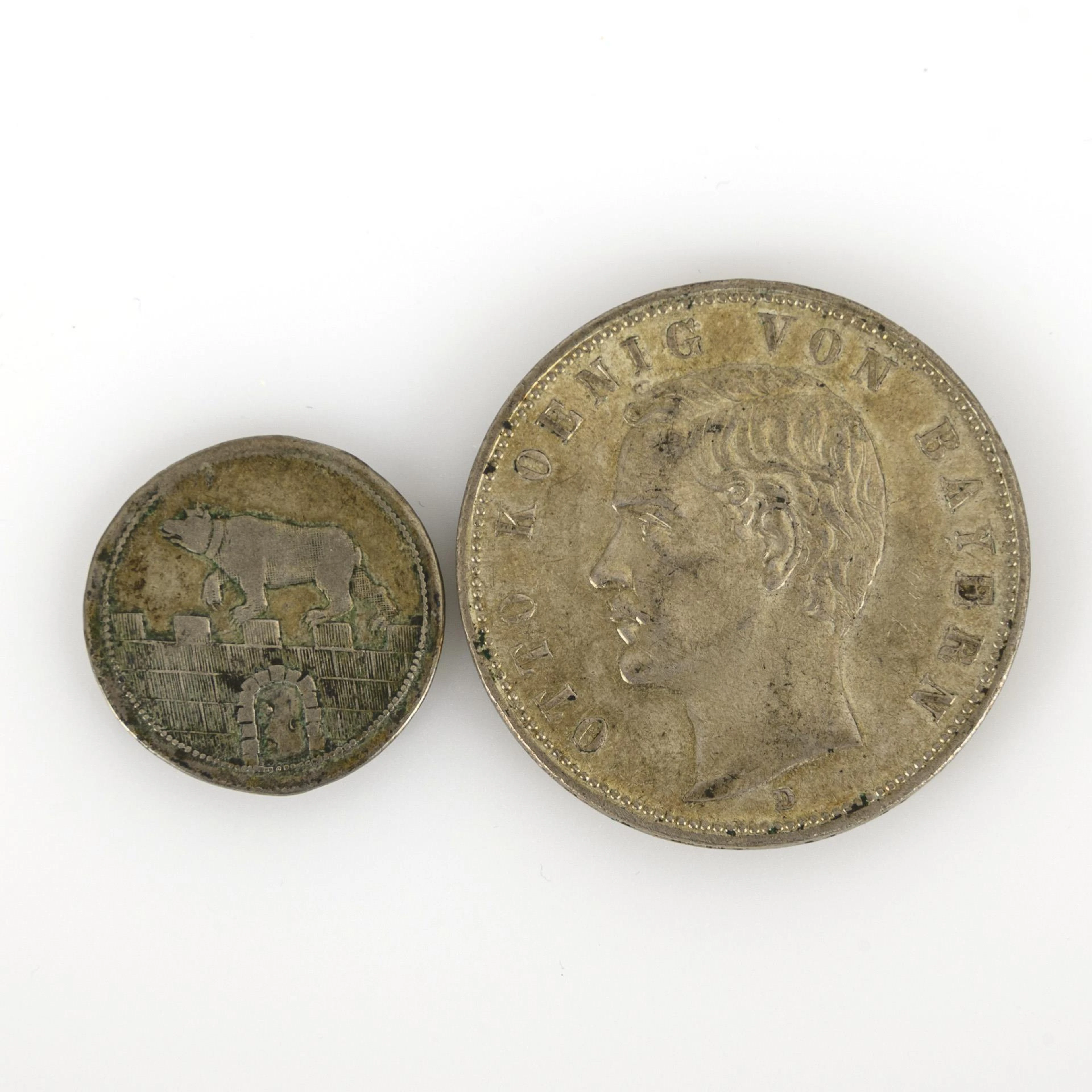 2 coins: 5 Mark 1913 Otto von Bayern / 1/6 Thaler Bernburg.