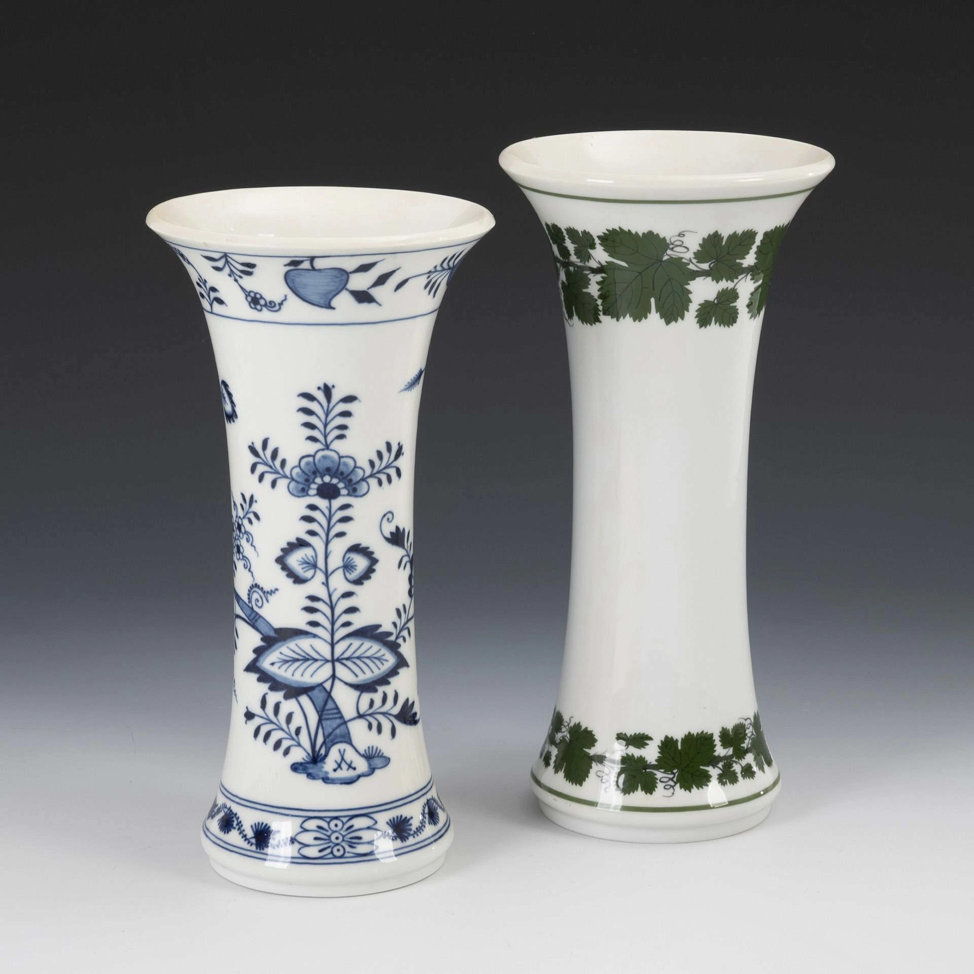 2 vases. Meissen.