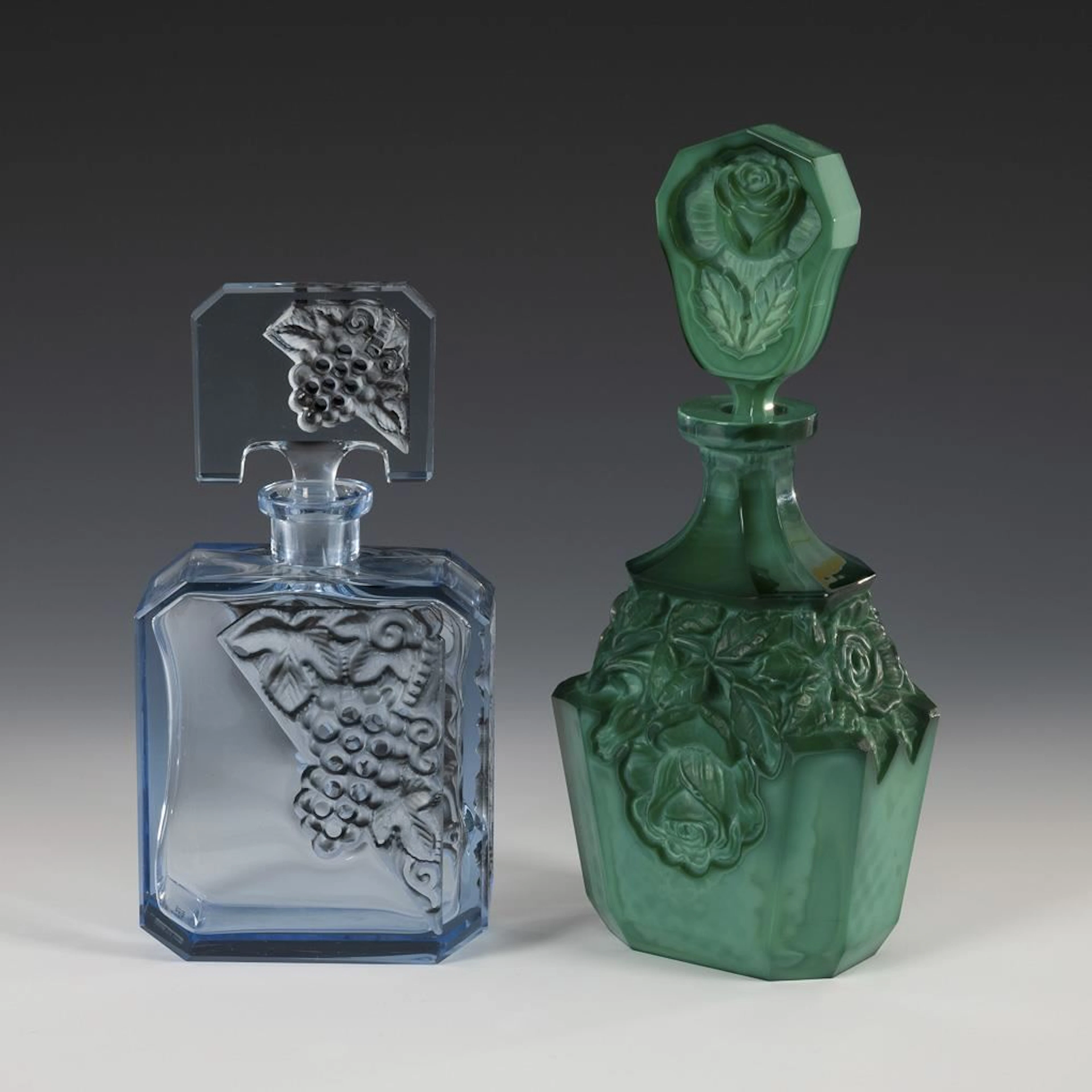 2 Art Deco carafes.