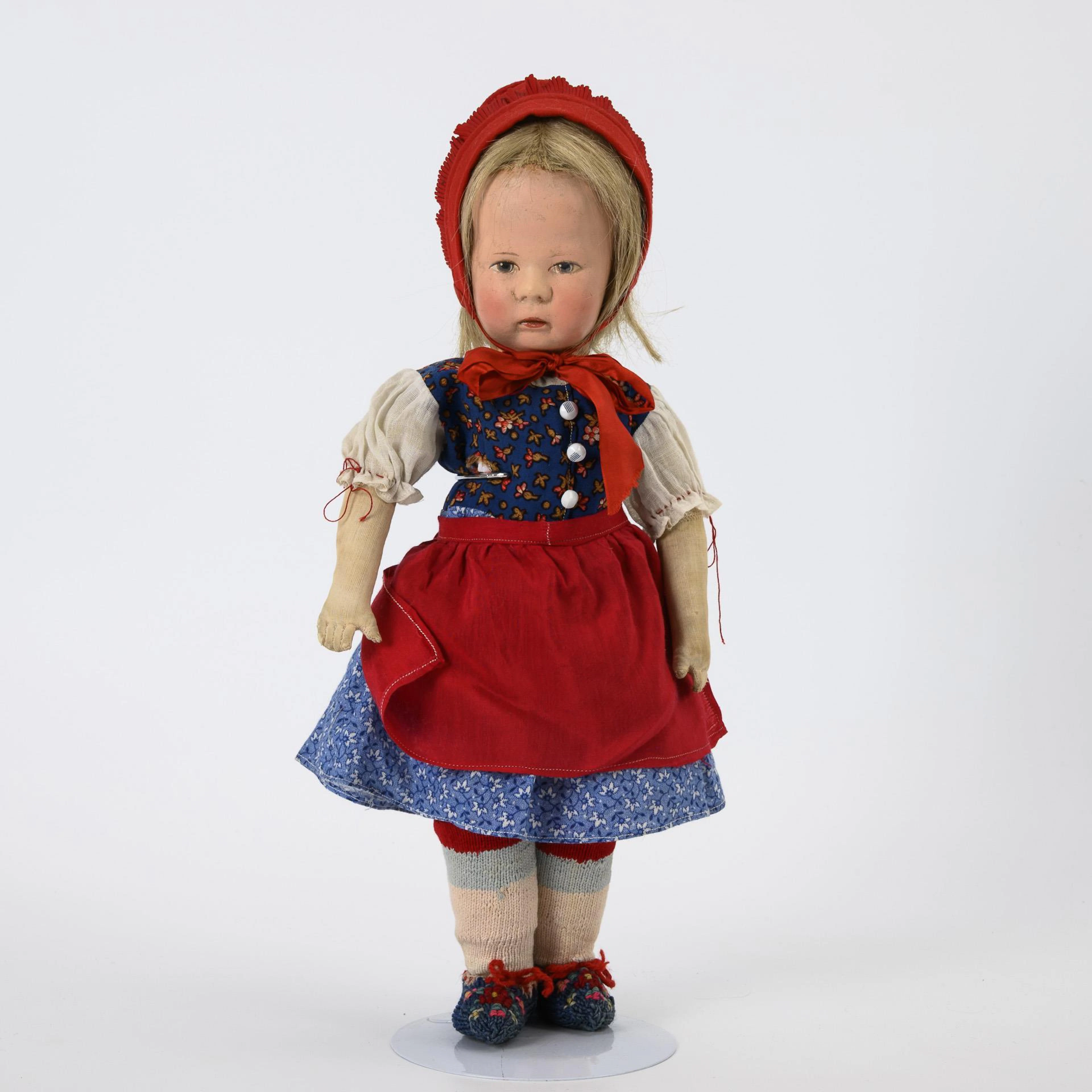 Girl as Little Red Riding Hood. Käthe Kruse.