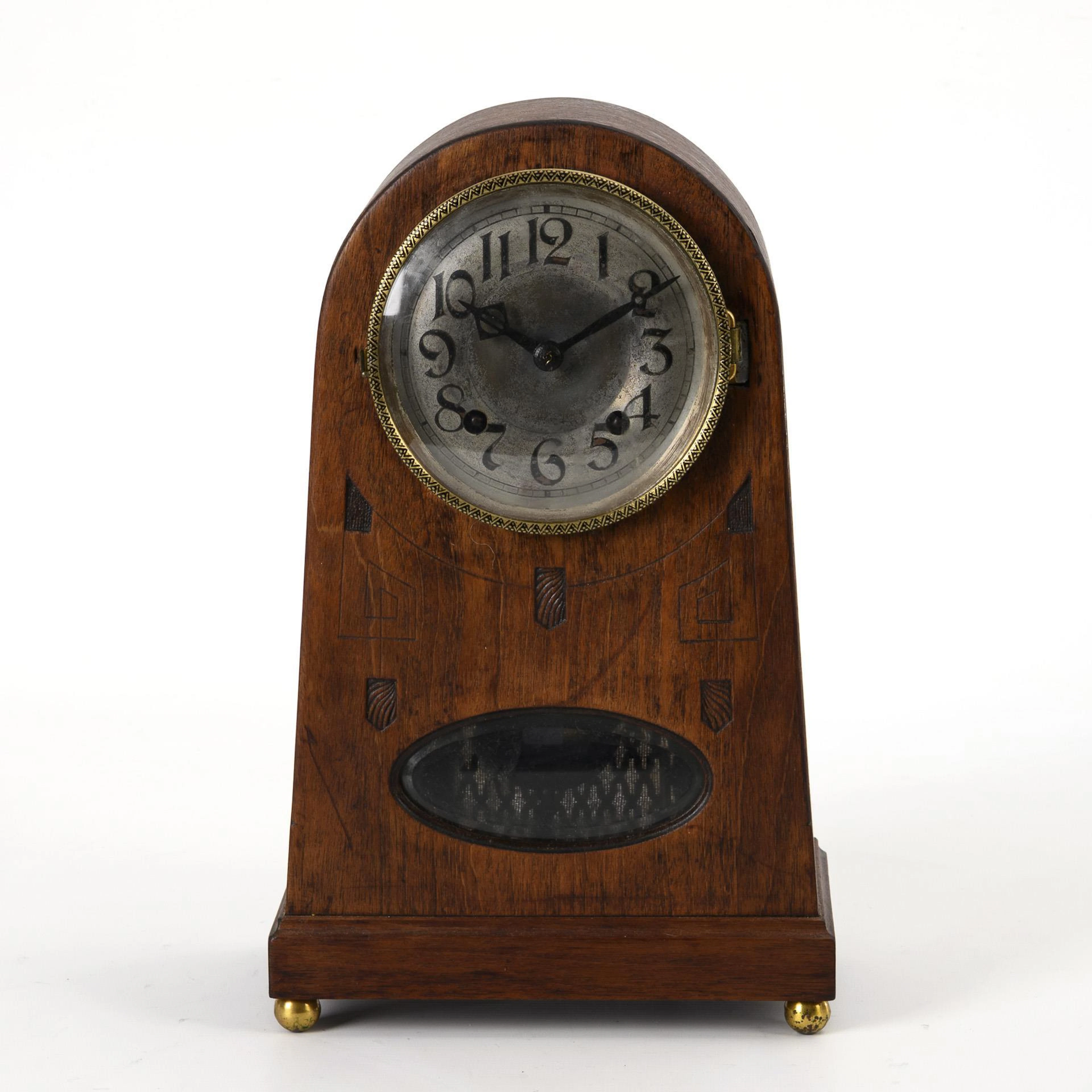 Art Nouveau table clock. Lorenz Furtwängler & Son.