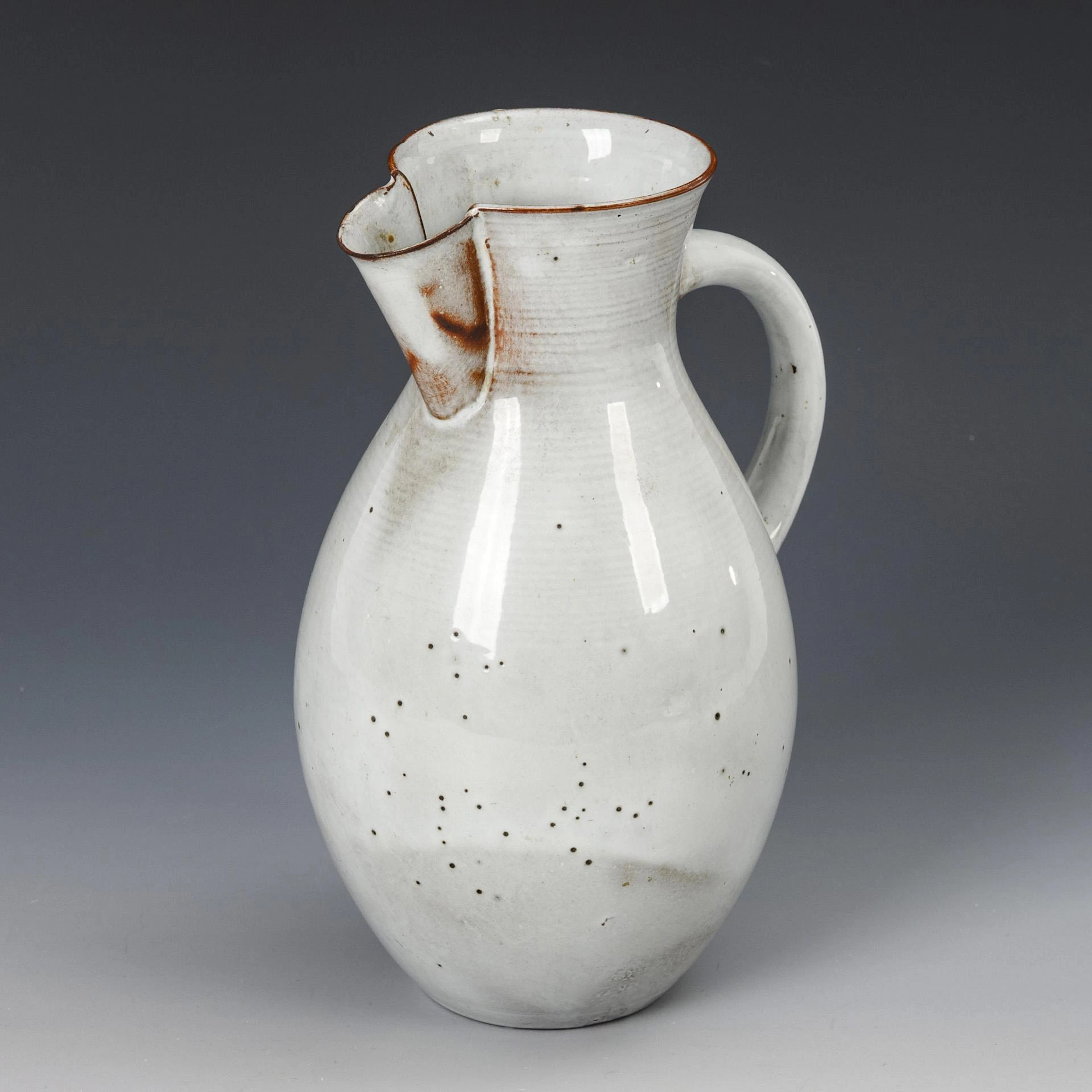 Design jug. Otto Lindig.