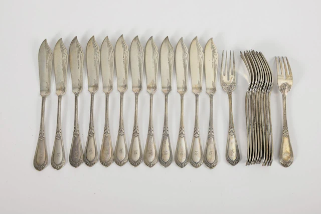 Art Nouveau fish cutlery set for 12 people. Wilkens & Söhne, Bremen.