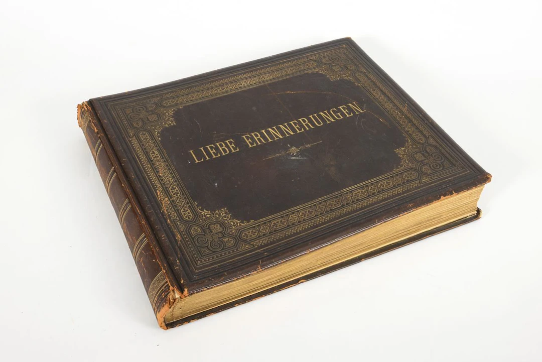 Photo Album "Fond Memories" with early photos from Russia