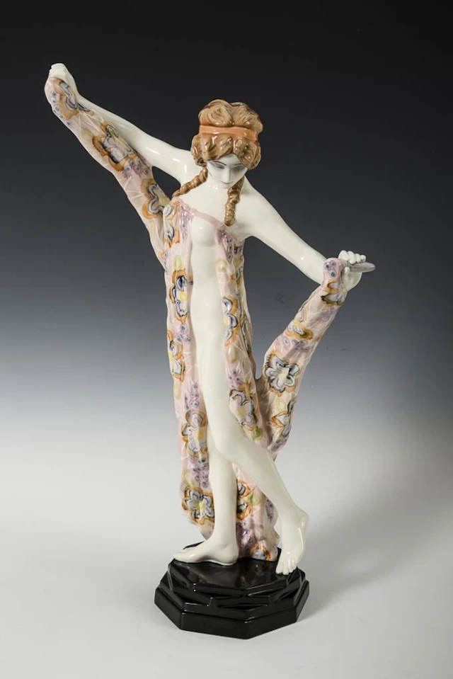 "Muse of Dance" figurine. Vienna-based manufacturer Friedrich Goldscheider.