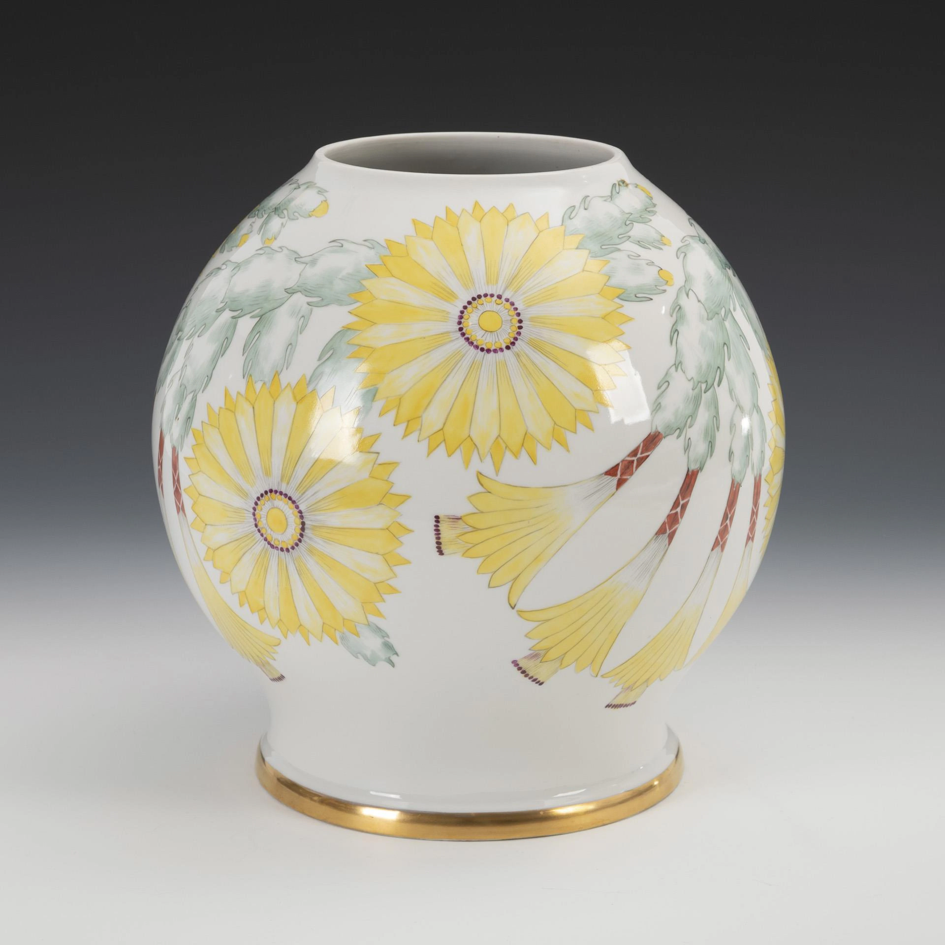 Rare art deco vase with flower painting. Aelteste Volkstedter.