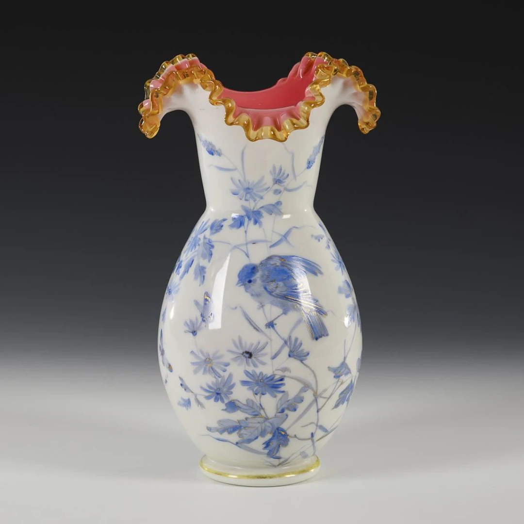 Historicism Vase. Annathal.