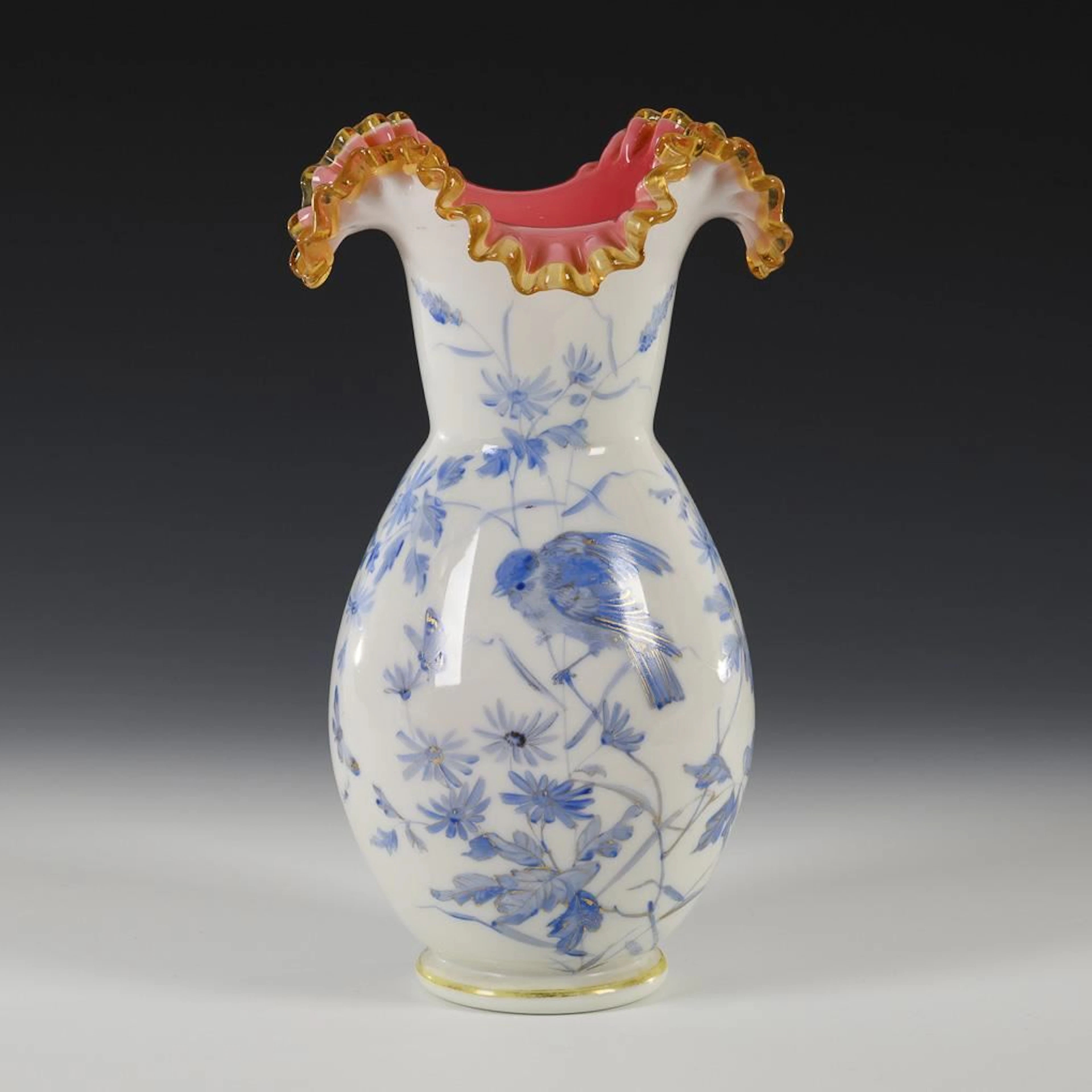 Historicism Vase. Annathal.