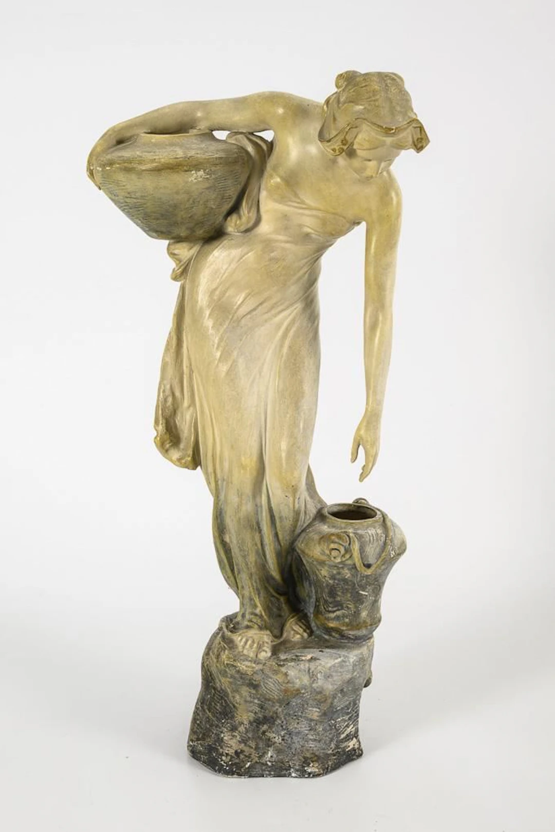 "Return from the Well" figurine. Vienna-based manufacturer Friedrich