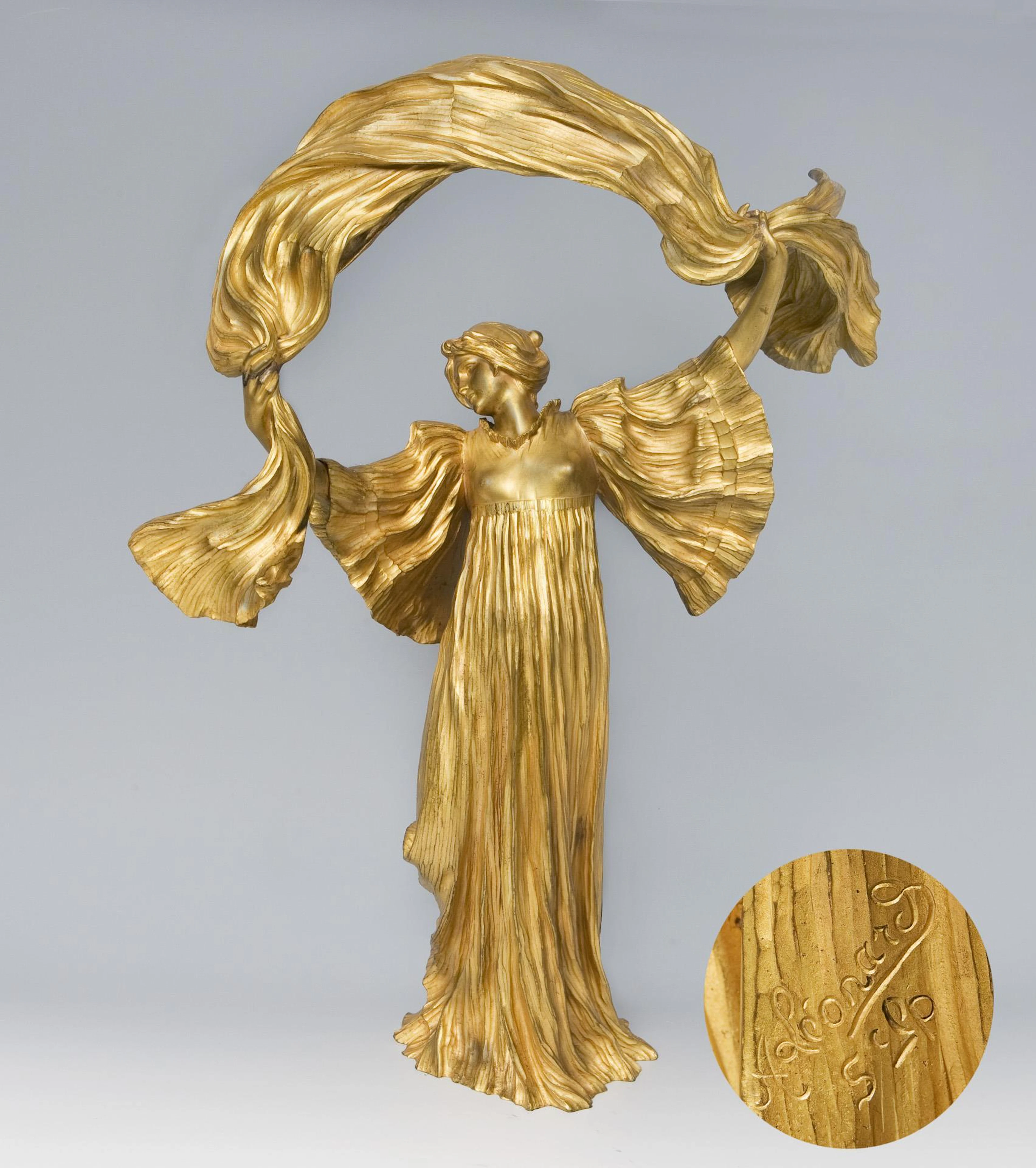 Large table lamp, Agathon Léonard: The game with the scarf.