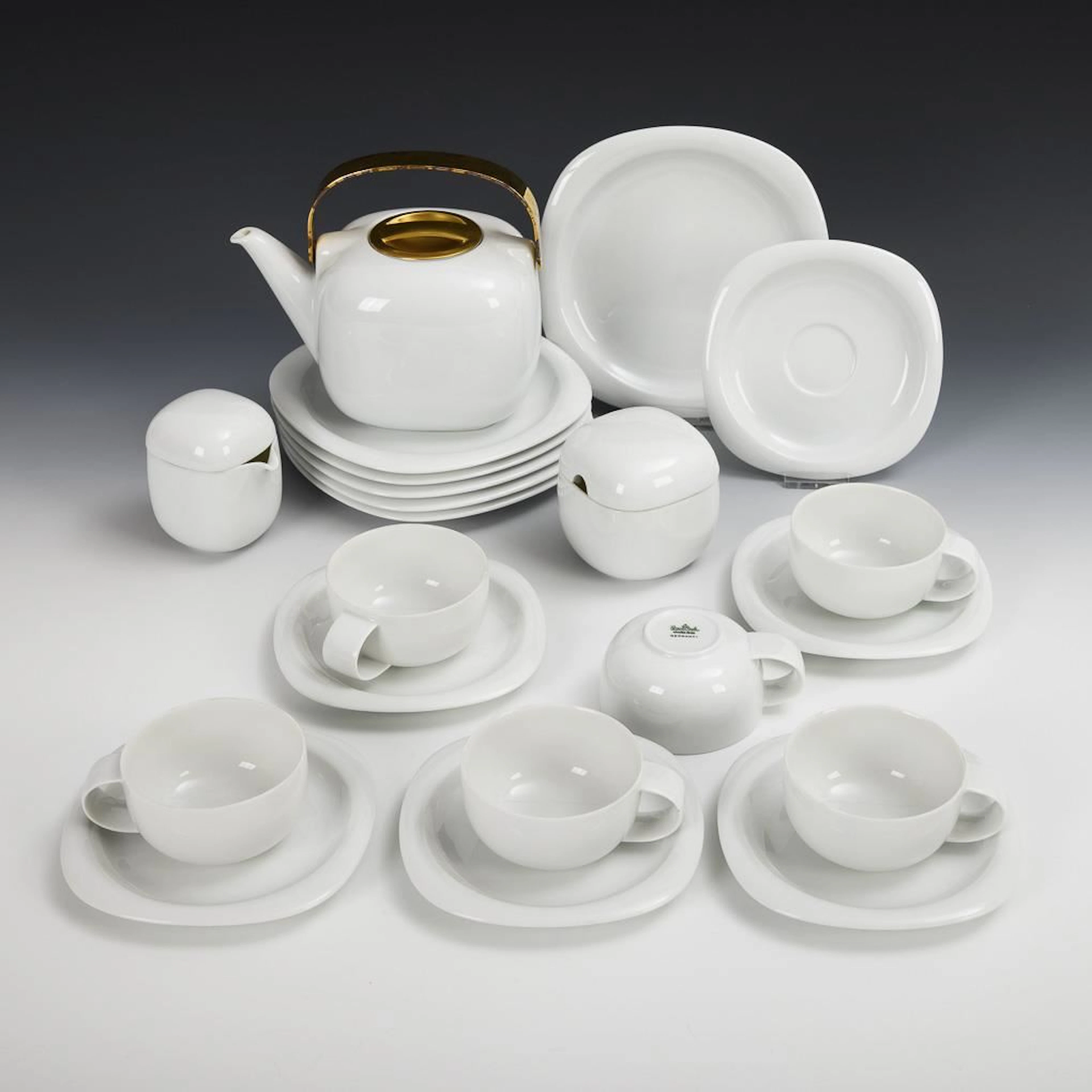 "Suomi" tea set. Rosenthal.