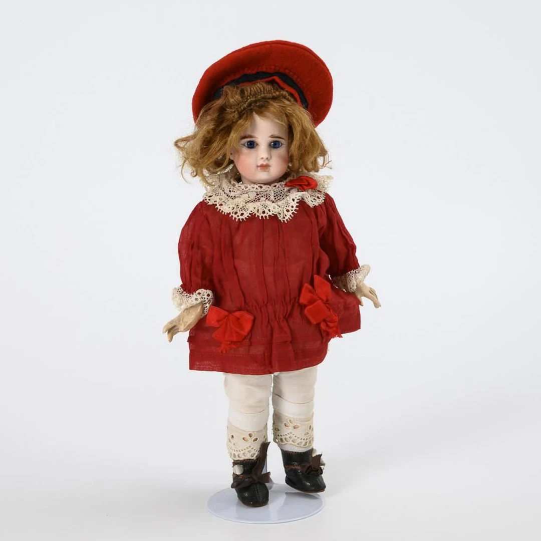 Small French girl's doll. Jules Nicolas Steiner, Paris.