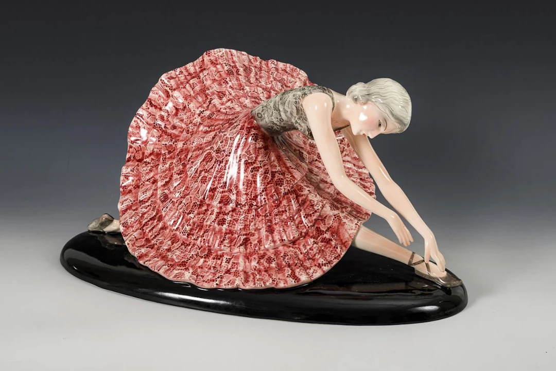 "Dying Swan" Dancer. Vienna-based manufacturer Friedrich Goldscheider.