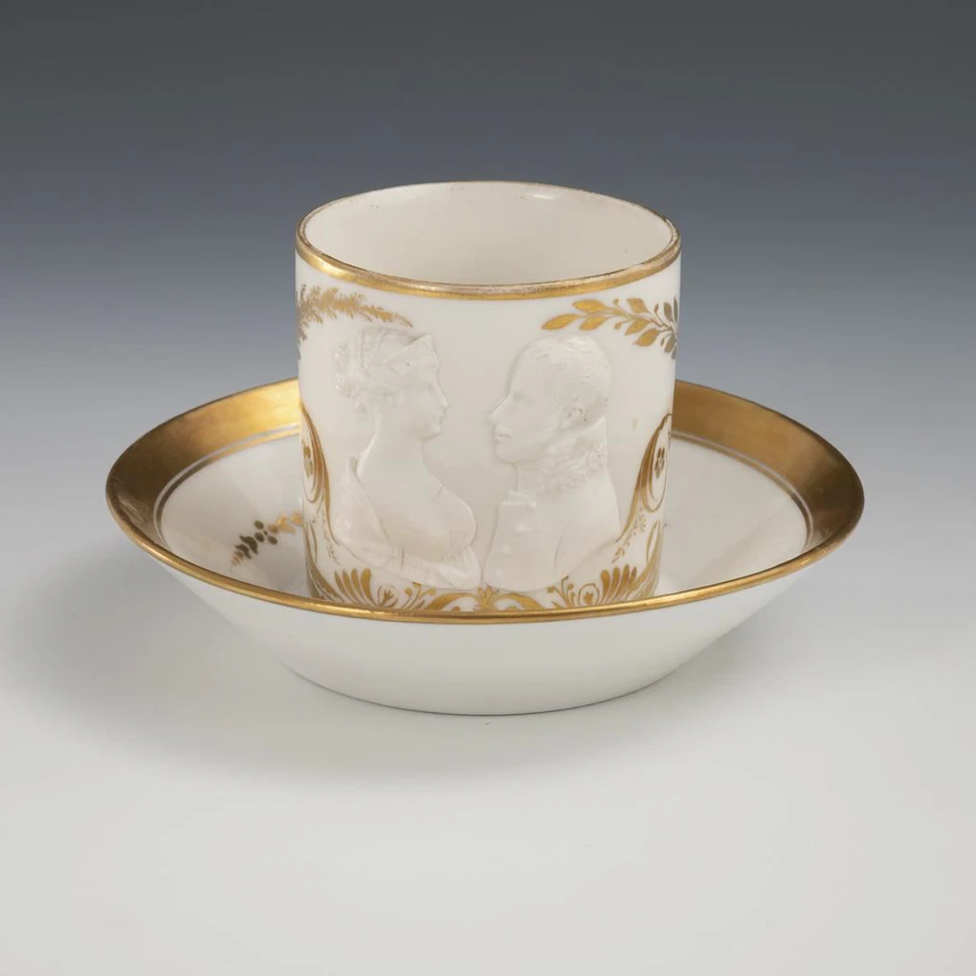 Portrait Cup: Queen Luise and Frederick William III..