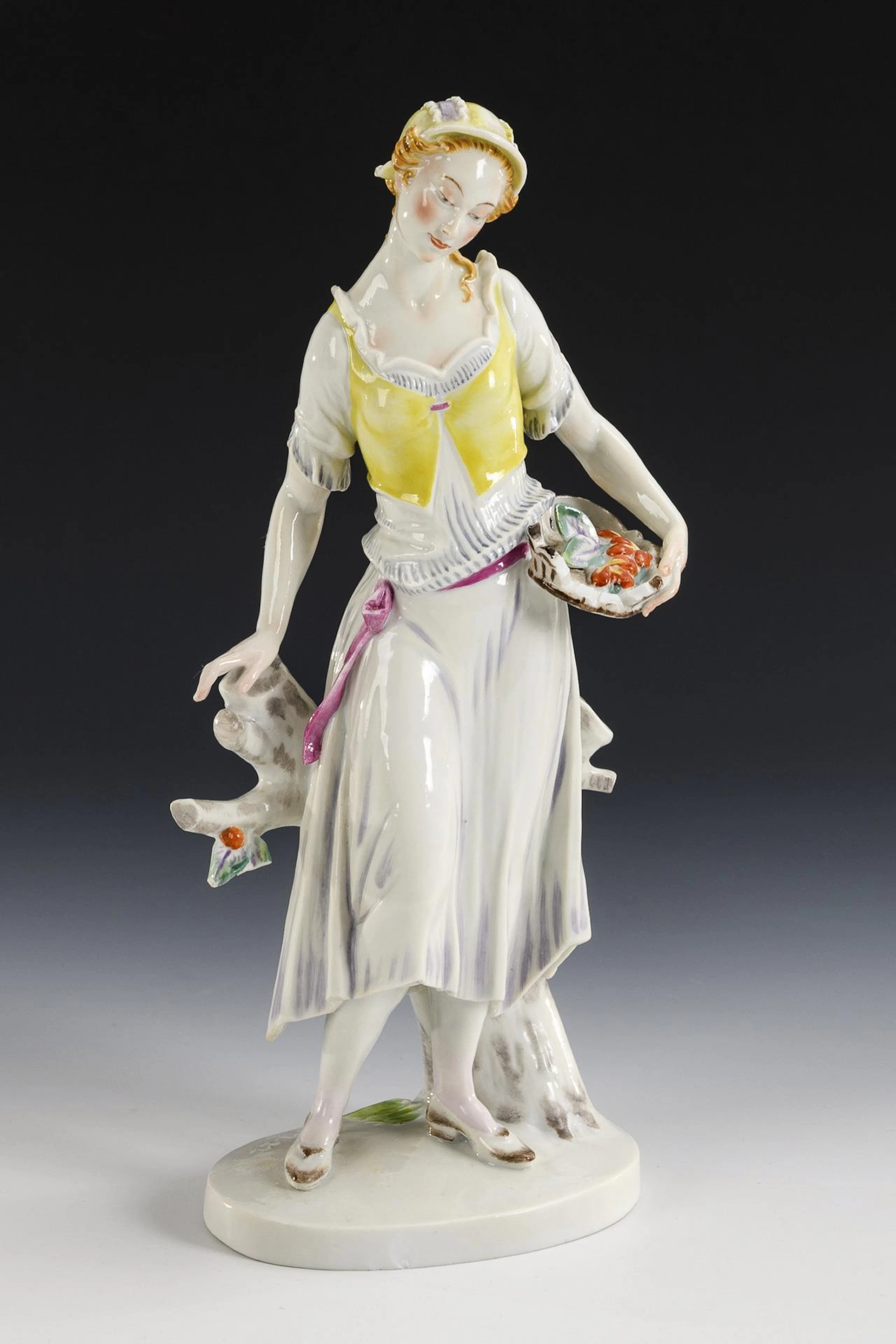 Gardener's wife. Aelteste Volkstedter.