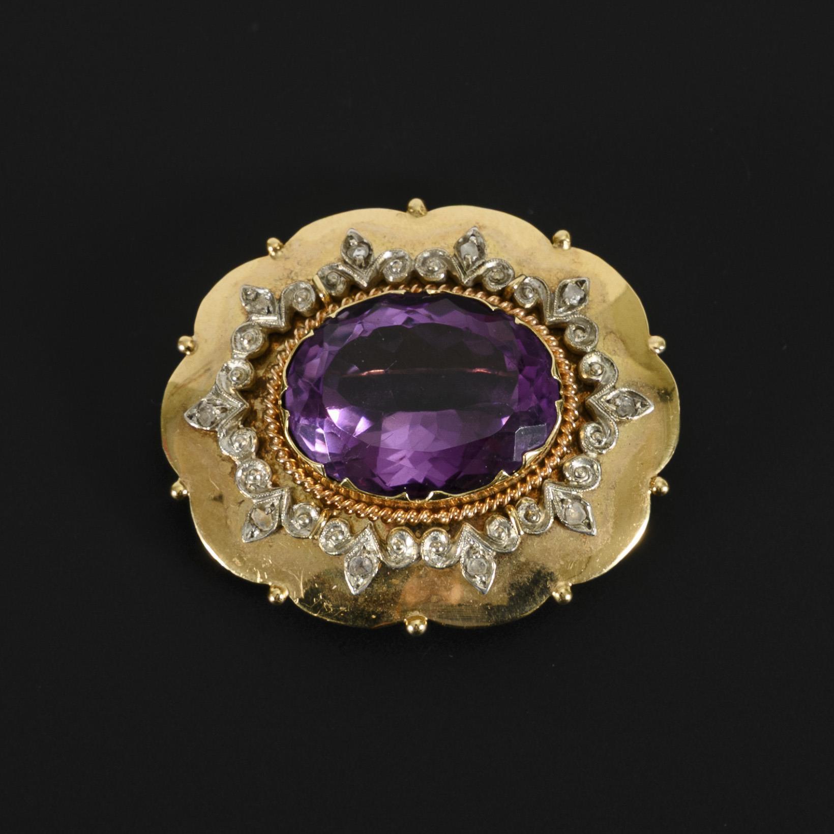 Large pendant with amethyst.