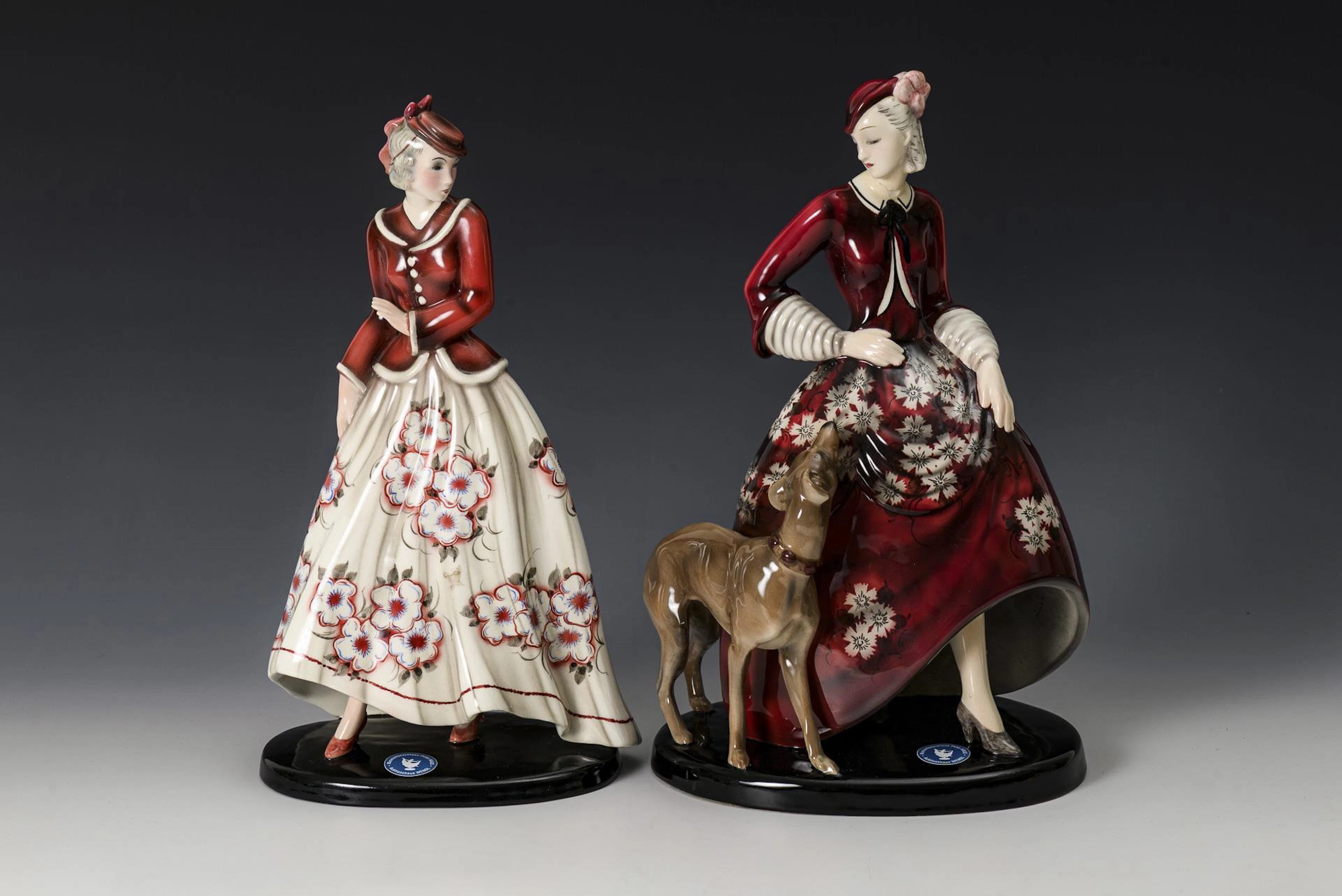 Art Deco figurine group "Comtesse with dog" and Art Deco fashion lady