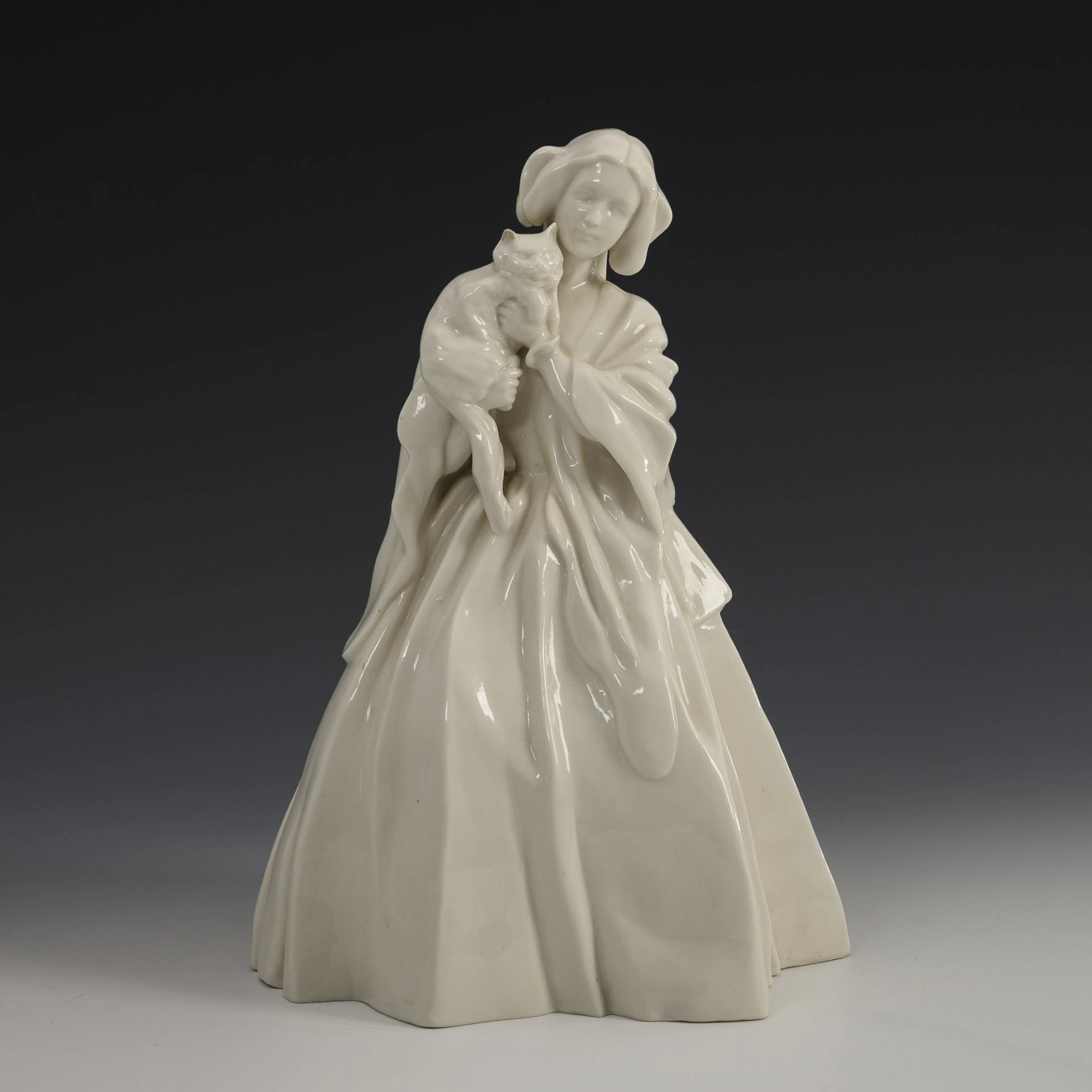 Art Nouveau figurine: Lady with cat. Schwarzburger Werkstätten.