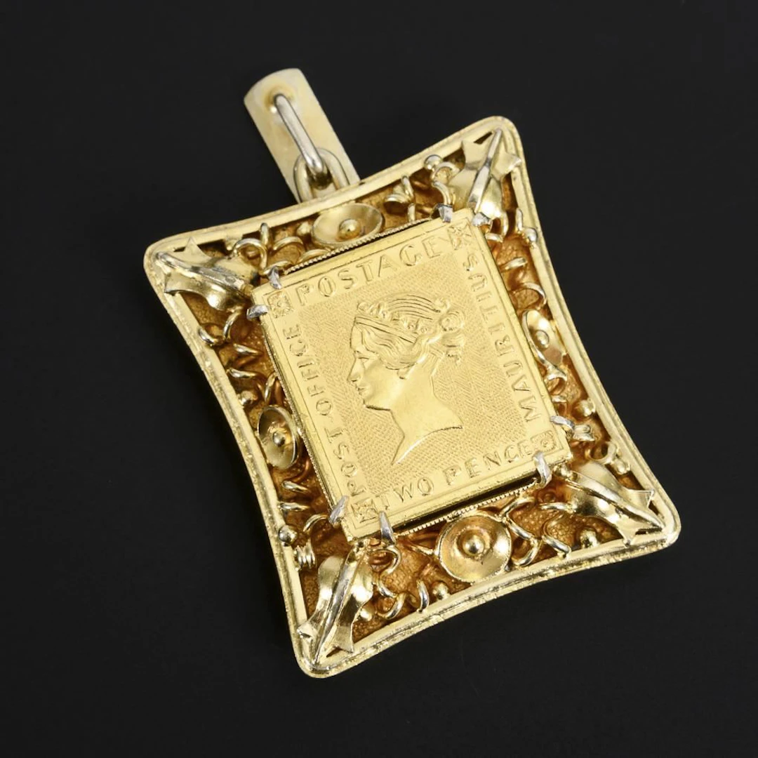 Pendant with a Mauritius stamp medallion, WILL ODENING.