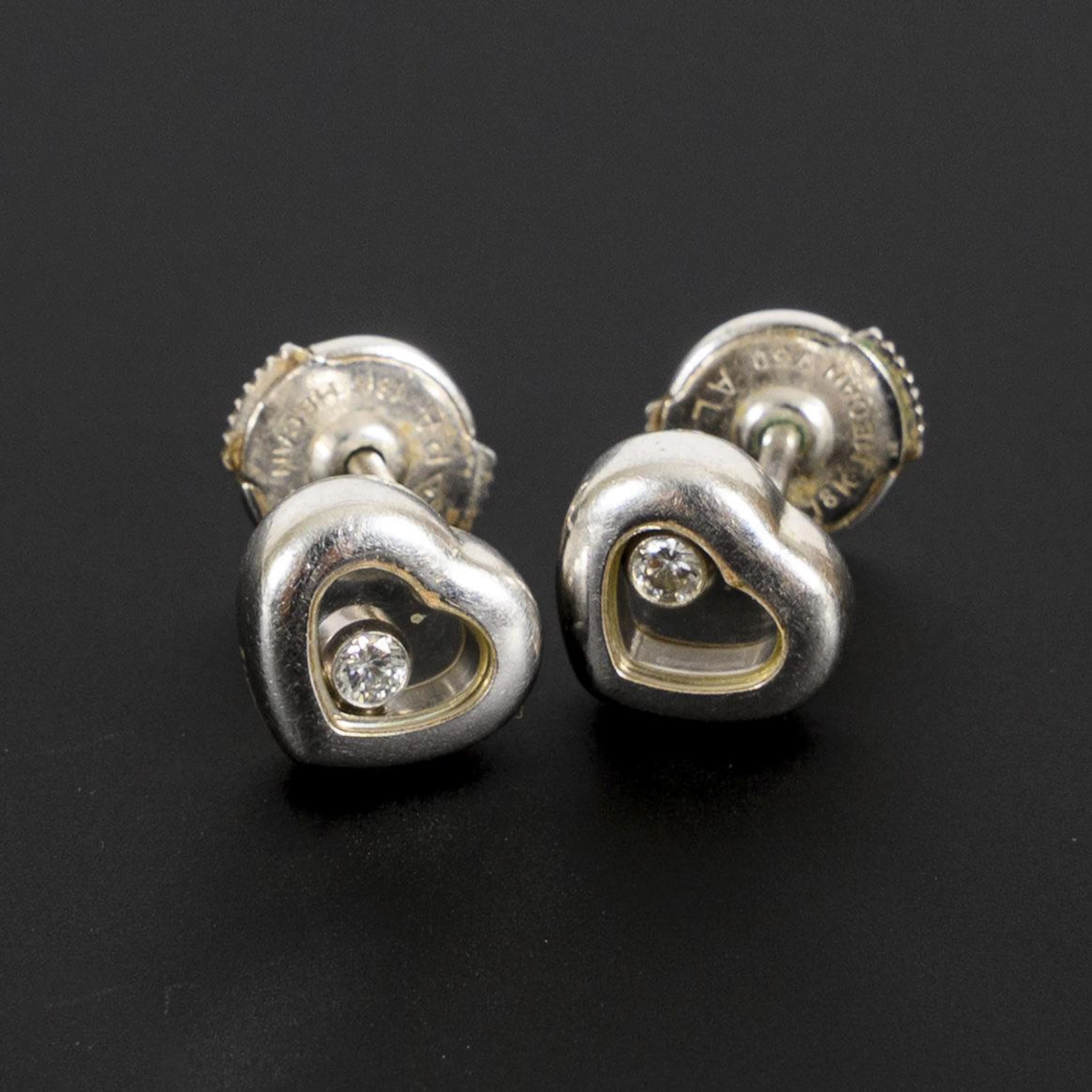 Heart-shaped stud earrings CHOPARD.