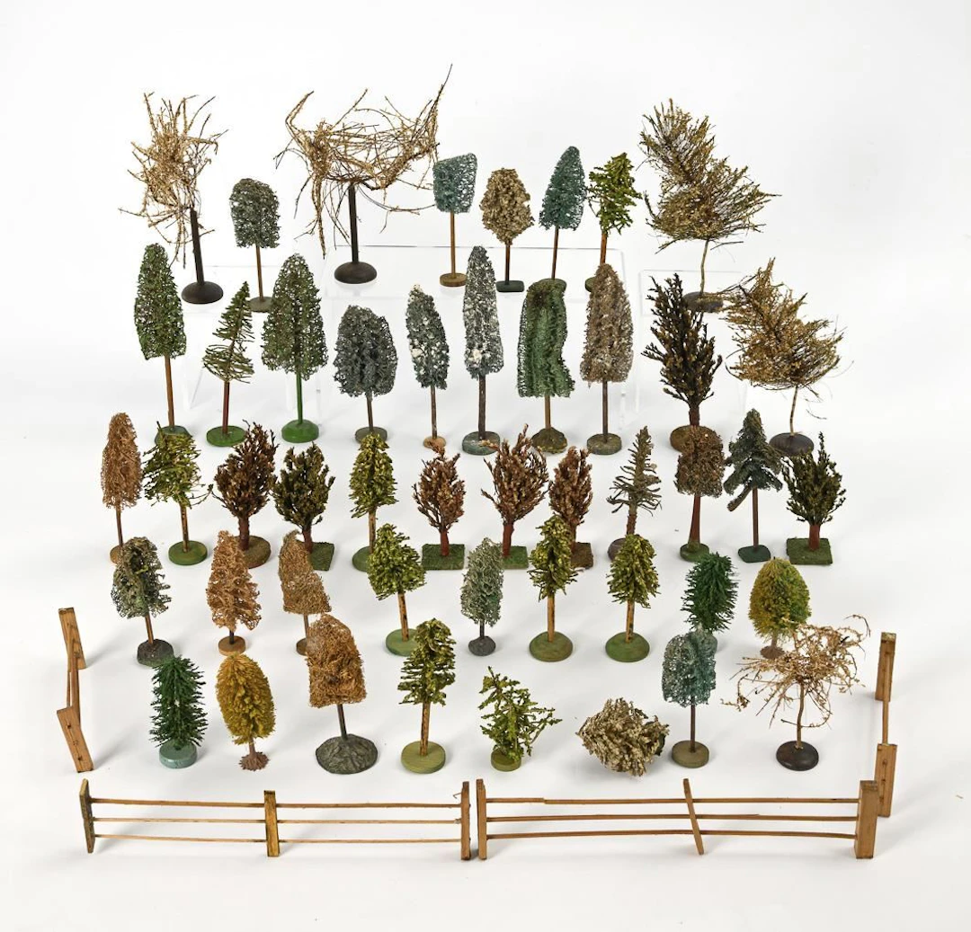 Box with old loofah plants.