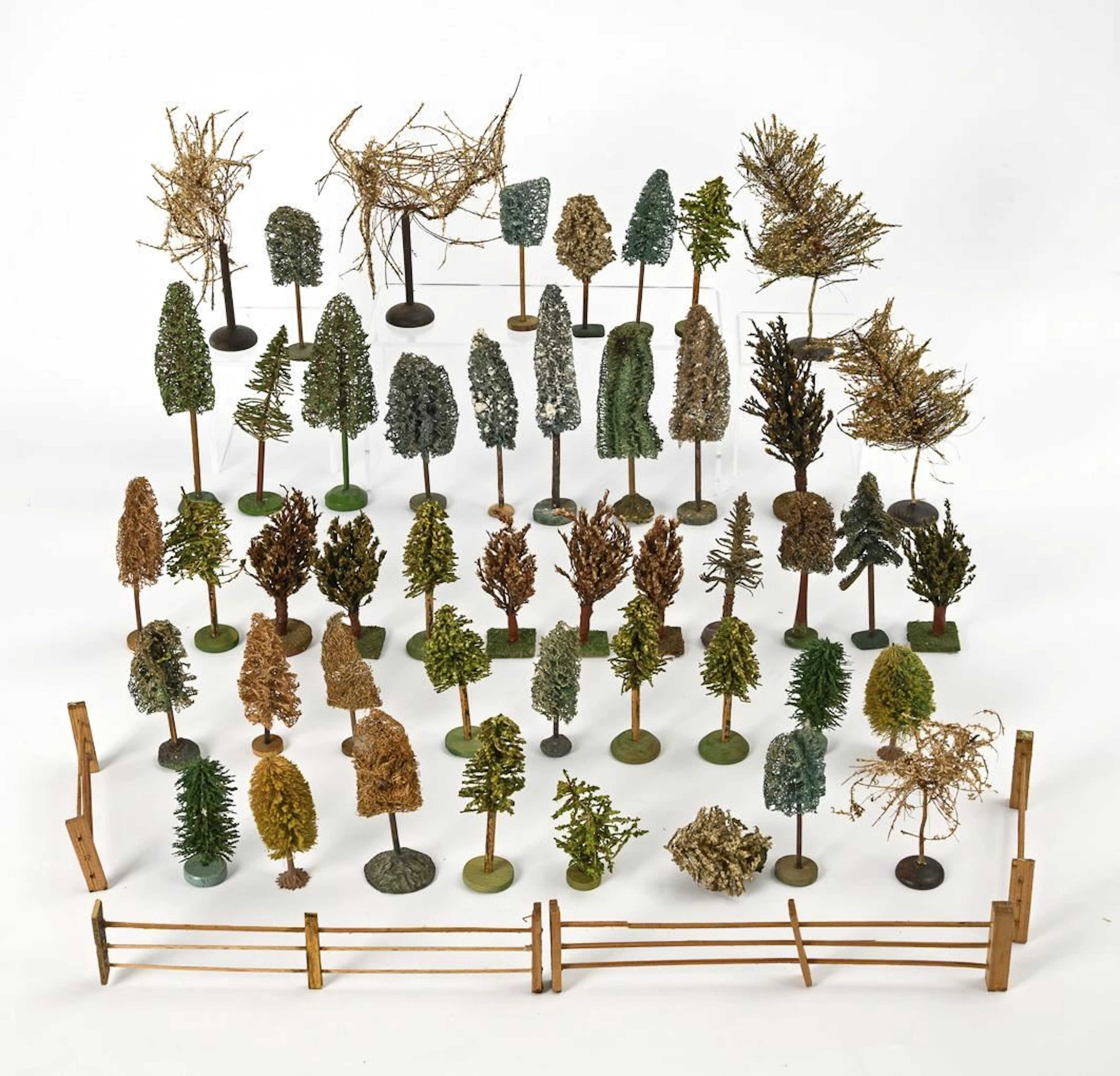 Box with old loofah plants.