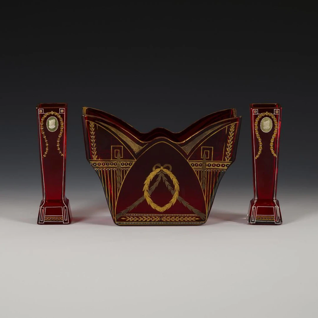 Art Nouveau jardinières and 2 vases. Riedel.