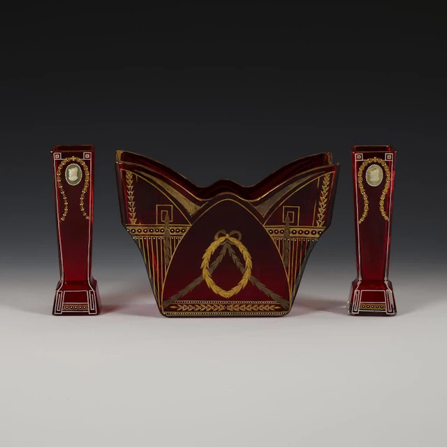 Art Nouveau jardinières and 2 vases. Riedel.