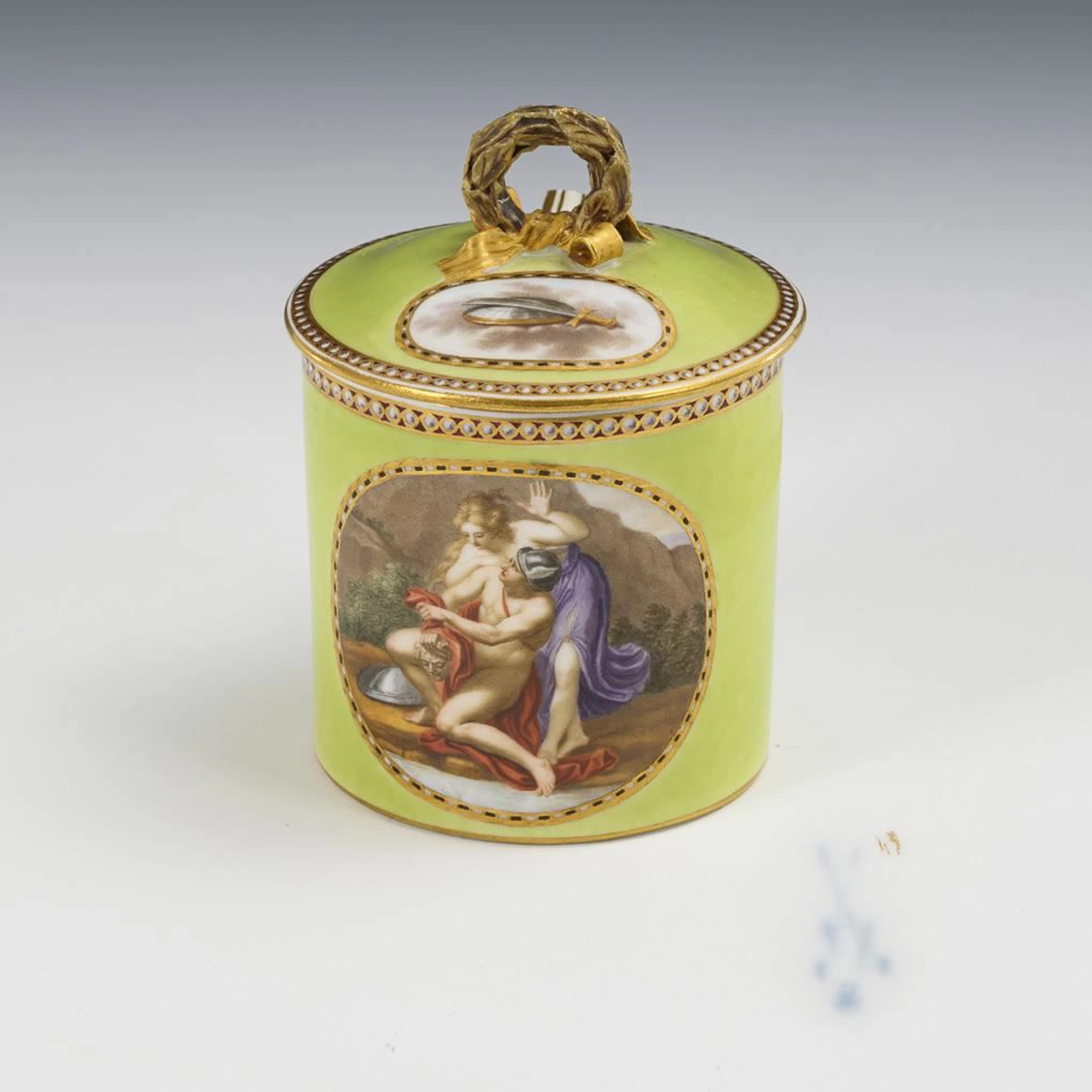 Empire-style lidded cup with a mythological motif. Meissen.