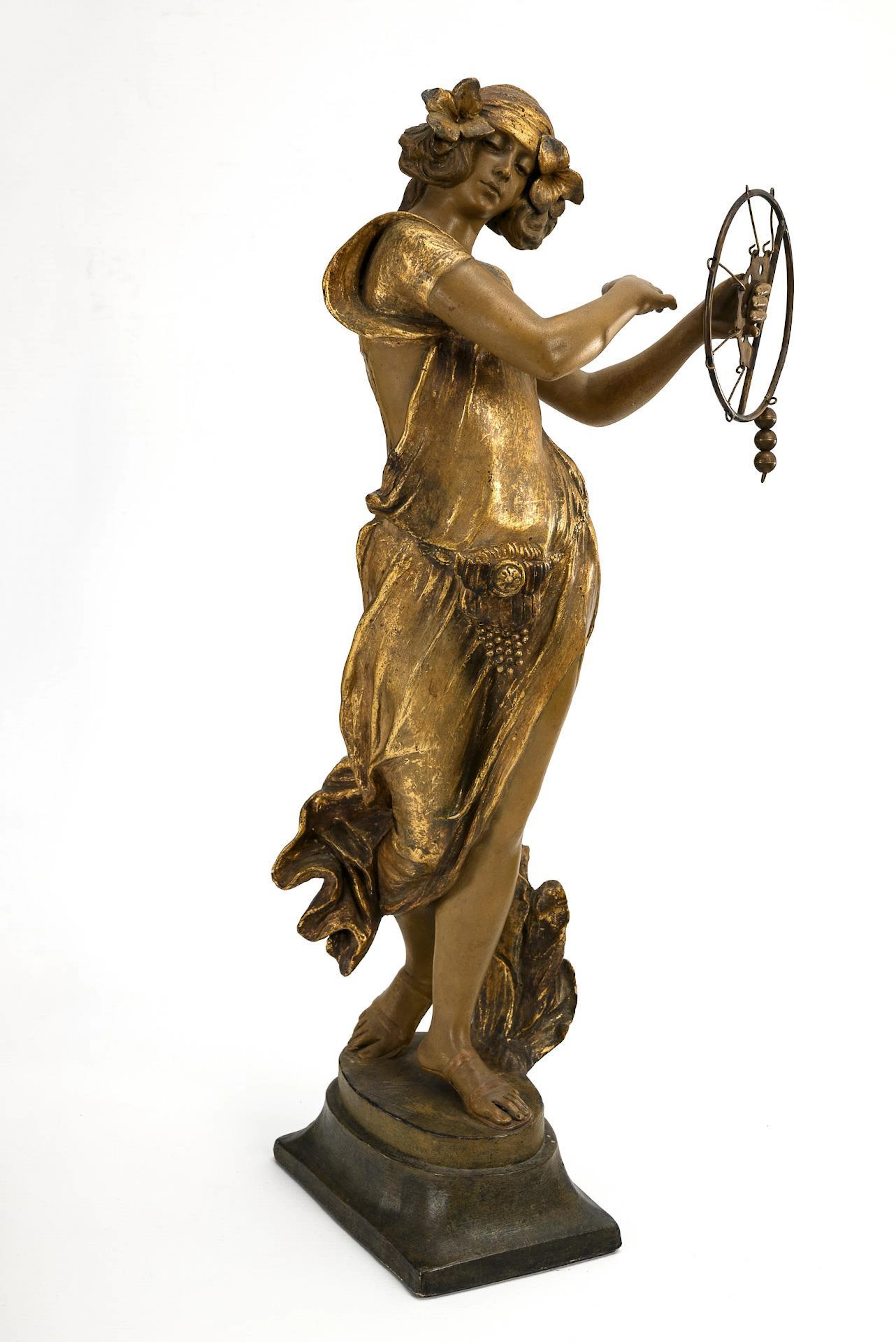 Art Nouveau terracotta figurine "Salome". Viennese manufactory Friedrich