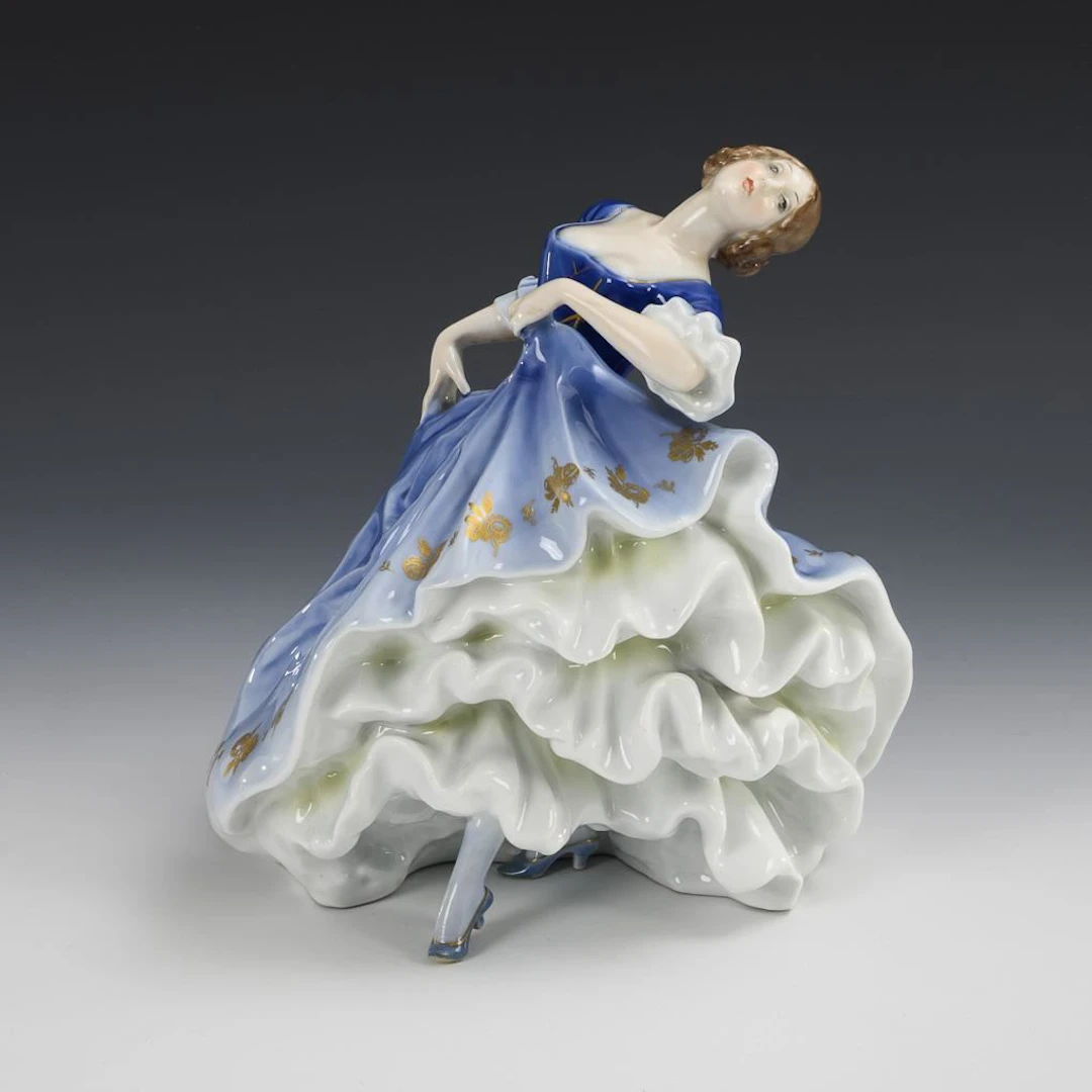 Rococo Dancer. Rosenthal.