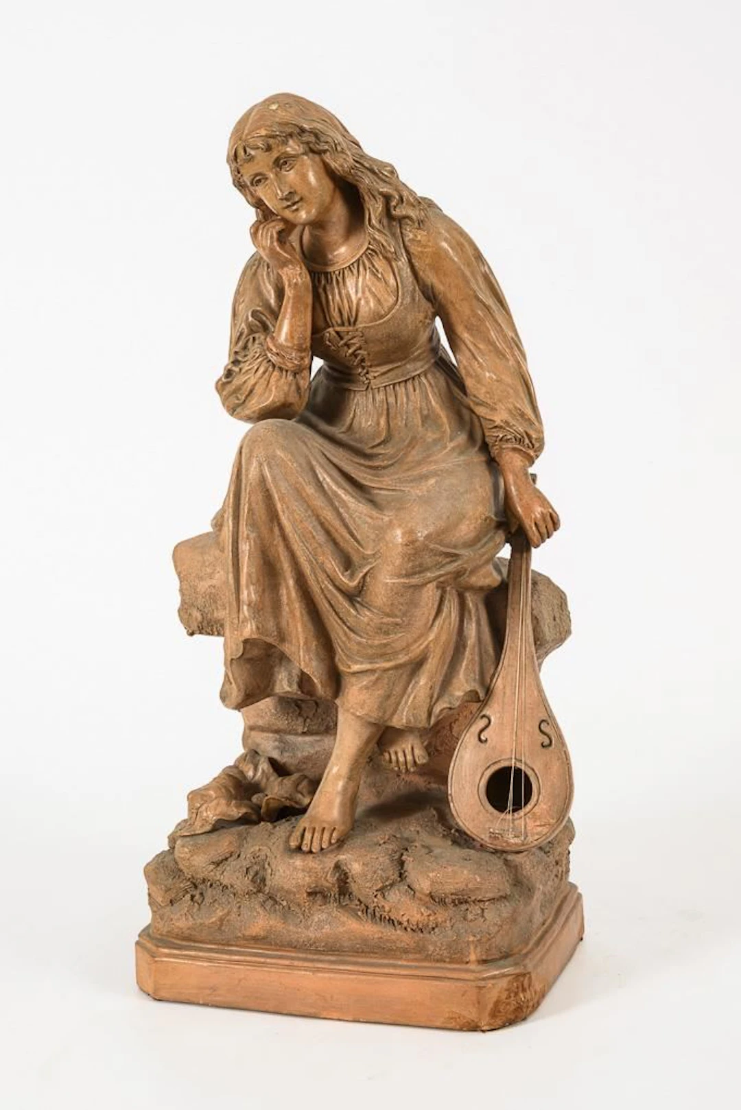 Androgynous figure with a lute