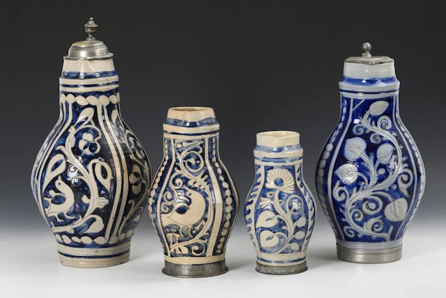 4 pear-shaped jugs. Westerwald.