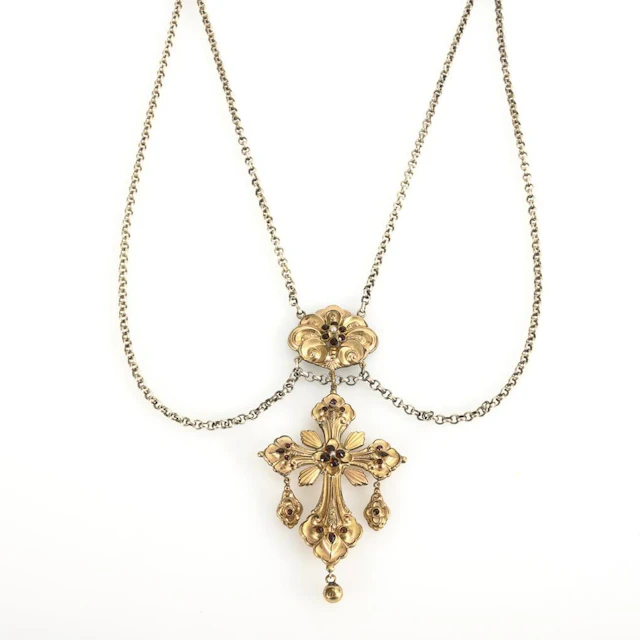 Biedermeier Necklace.