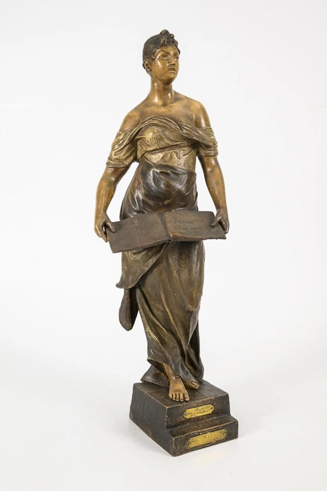"La Chanson" figurine. Vienna-based manufacturer Friedrich Goldscheider.